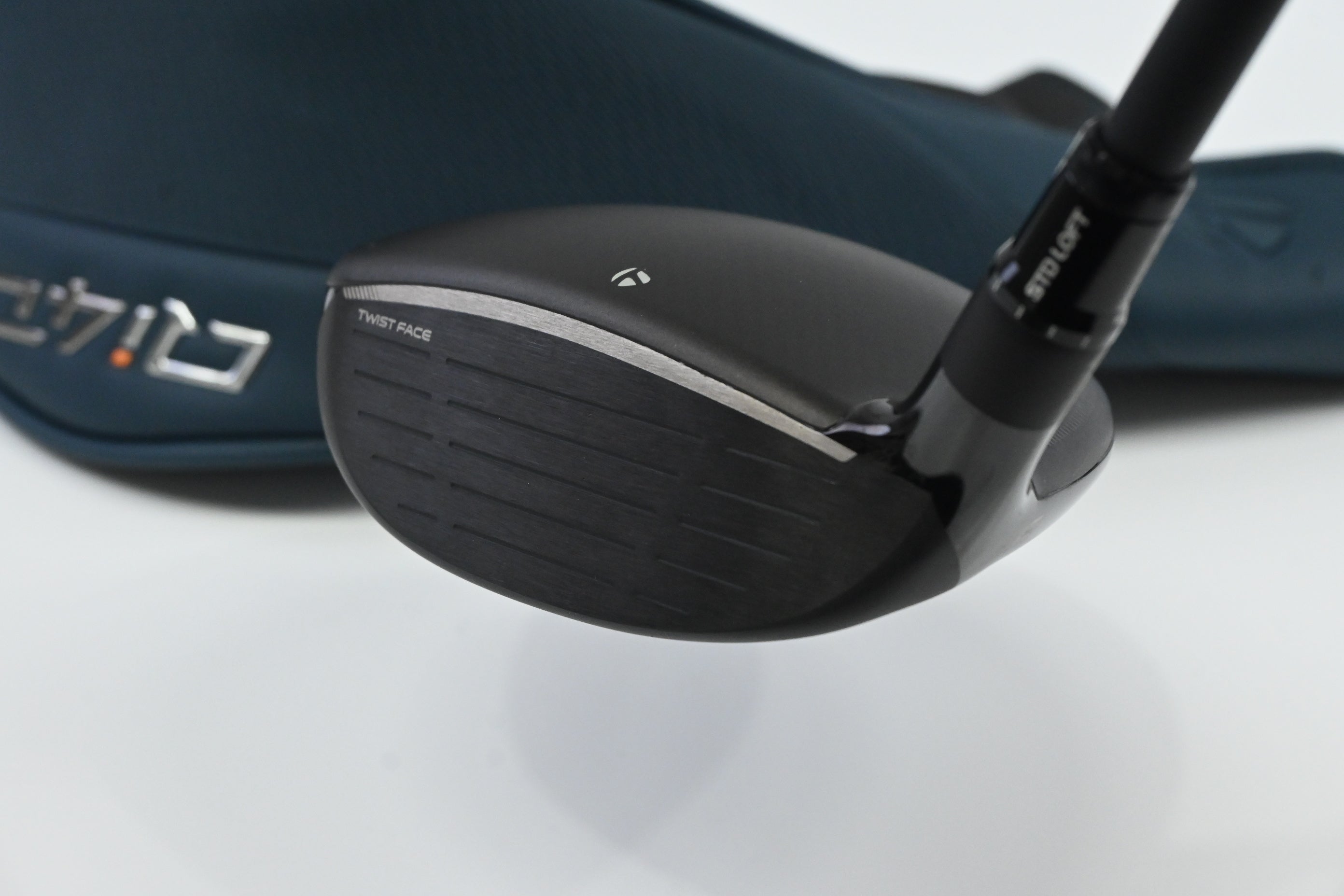 Taylormade Qi4D Max Lite #5 Wood / 18 Degree / Stiff Flex Reax Blue 60