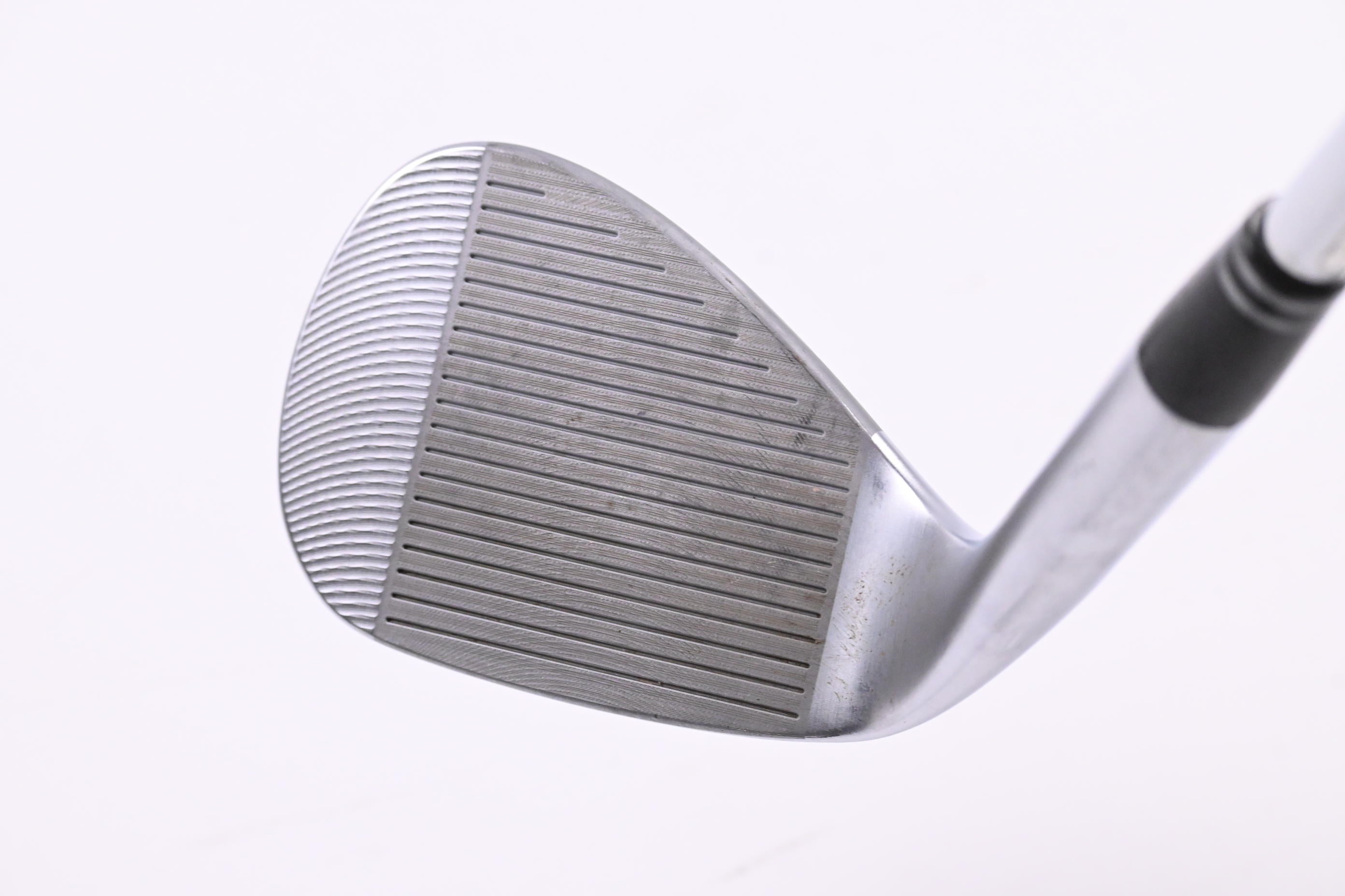 Cleveland RTZ Sand Wedge / 54 Degree / Wedge Flex Dynamic Gold Spinner Shaft