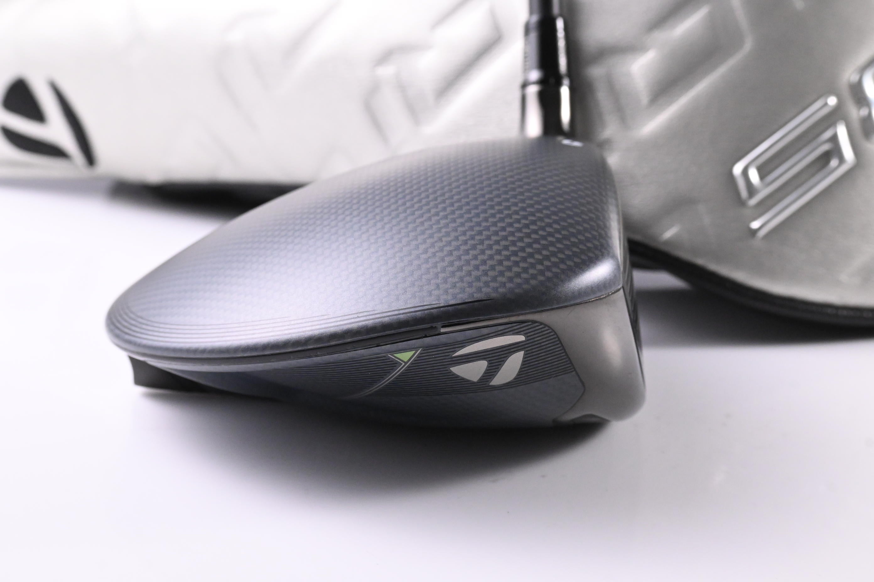 Taylormade Qi35 Driver / 9 Degree / Stiff Flex Fujikura Ventus Blue '25 5 Shaft