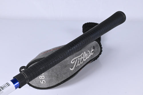 Titleist 585.H #3 Hybrid / 19 Degree / Stiff Flex Graphite Design YS 85 Shaft