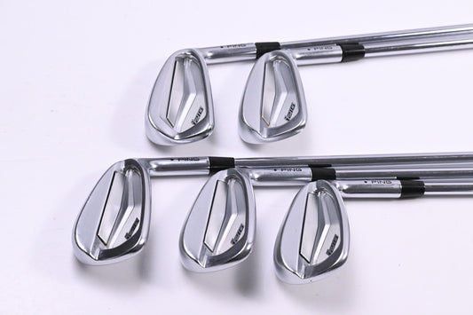 Ping i210 Irons / 6-PW / Black Dot / Regular Flex Ping AWT 2.0 Shafts
