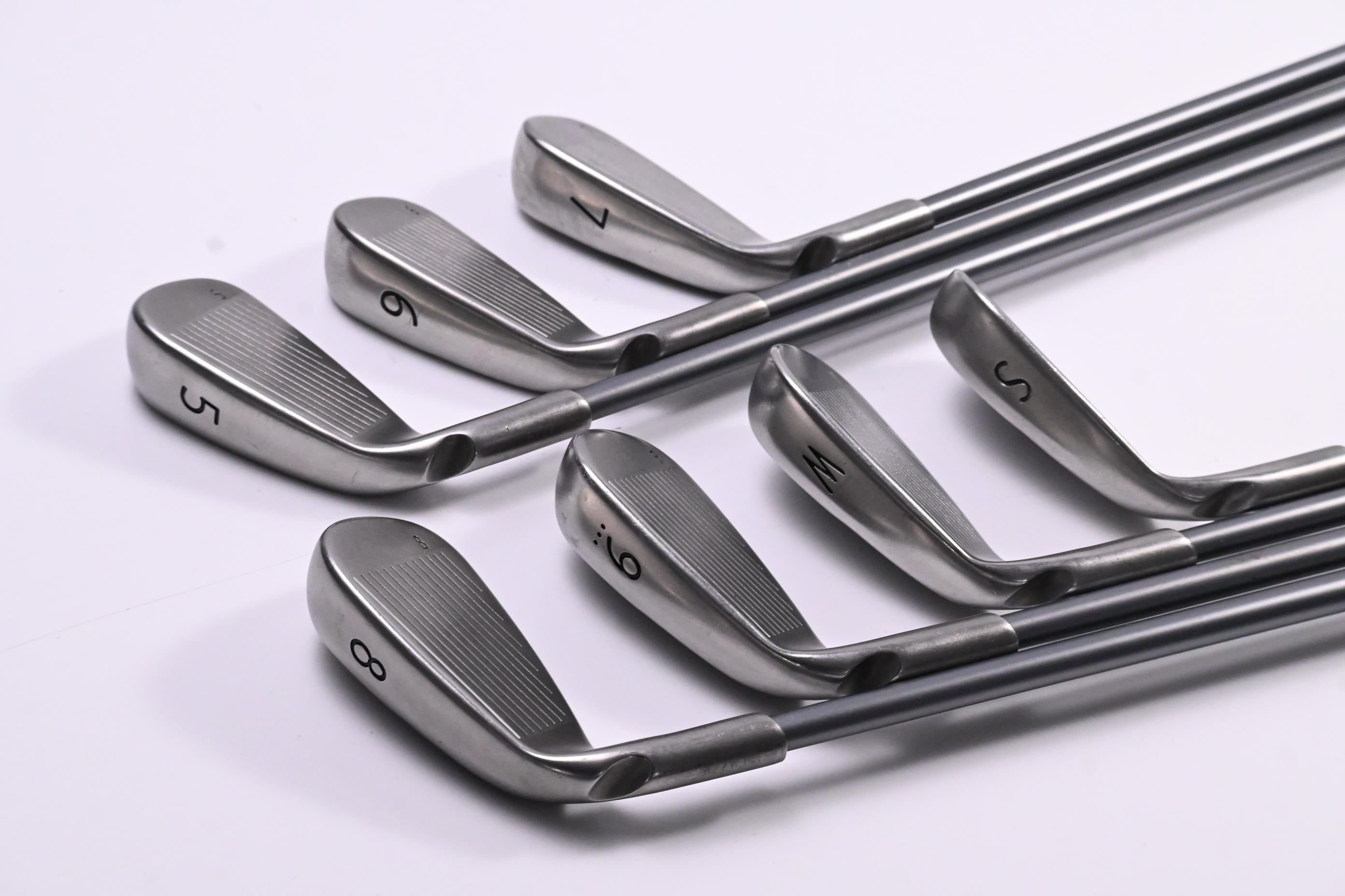 Ping G30 Irons / 5-PW+SW / Green Dot / Regular Flex Ping TFC 419 Shafts