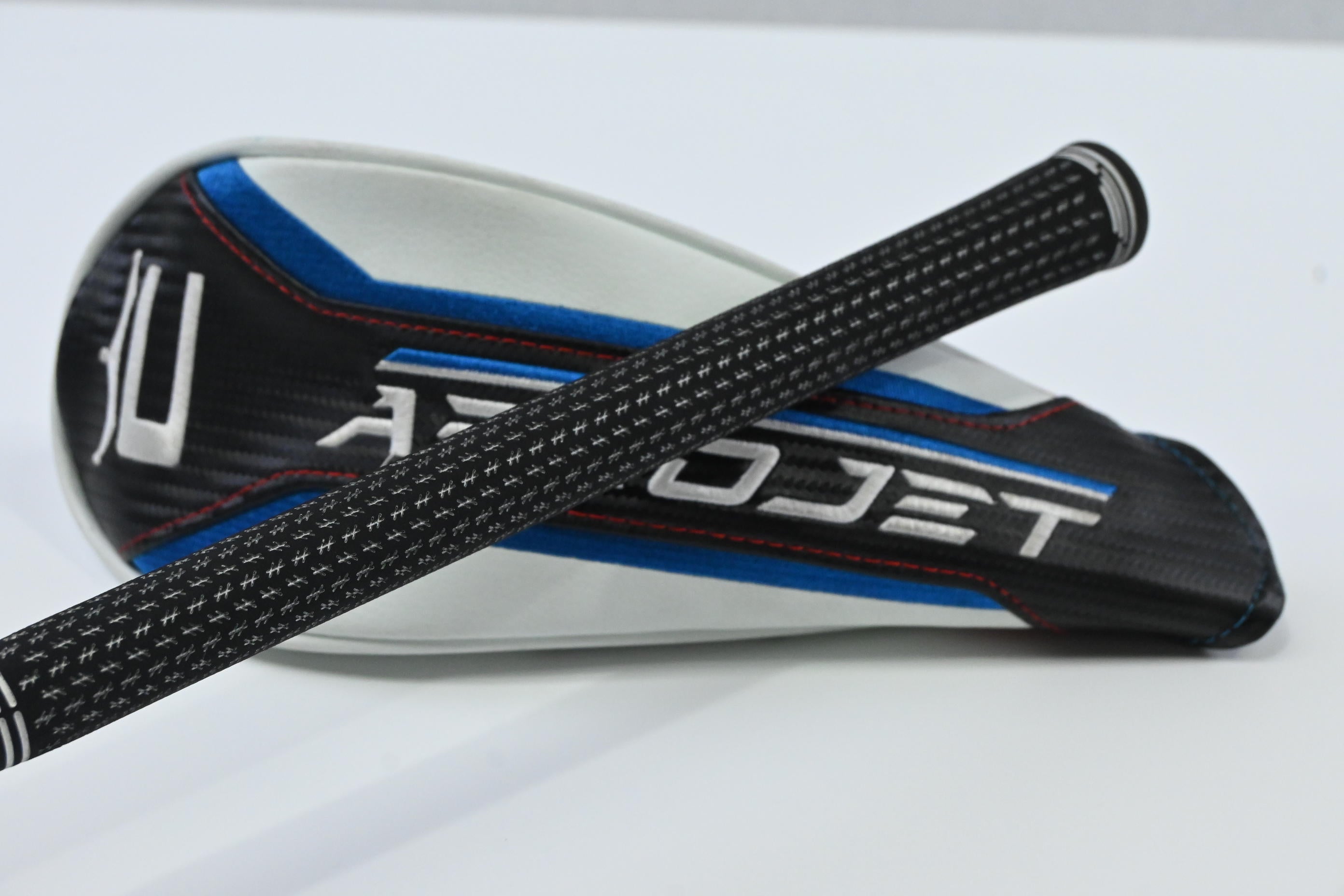 Left Hand Cobra Aerojet Max #3 Wood / 15.5 Degree / Regular Flex UST Helium 5