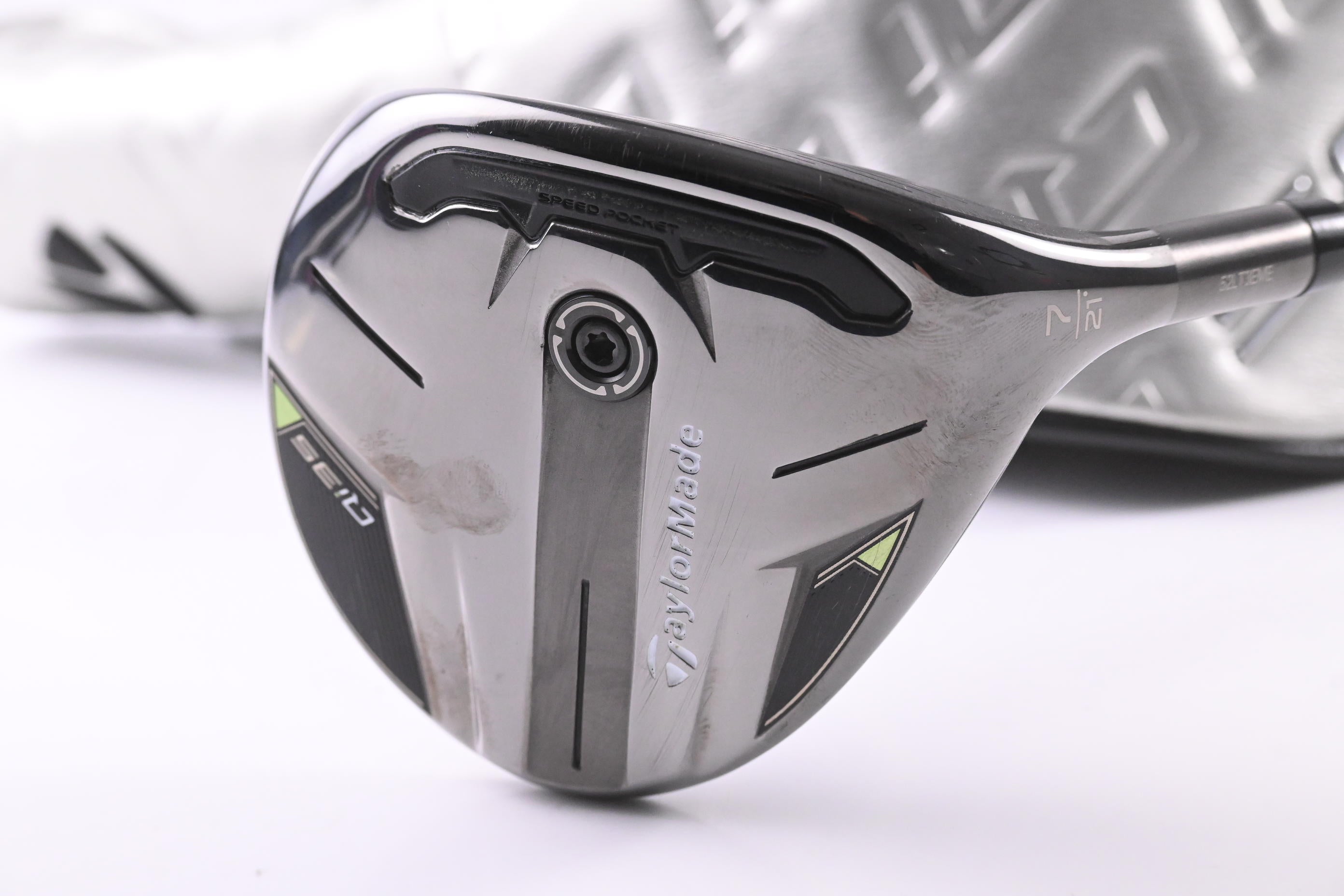 Taylormade Qi35 #7 Wood / 21 Degree / Stiff Flex Kai'li White Dark Wave 70 Shaft