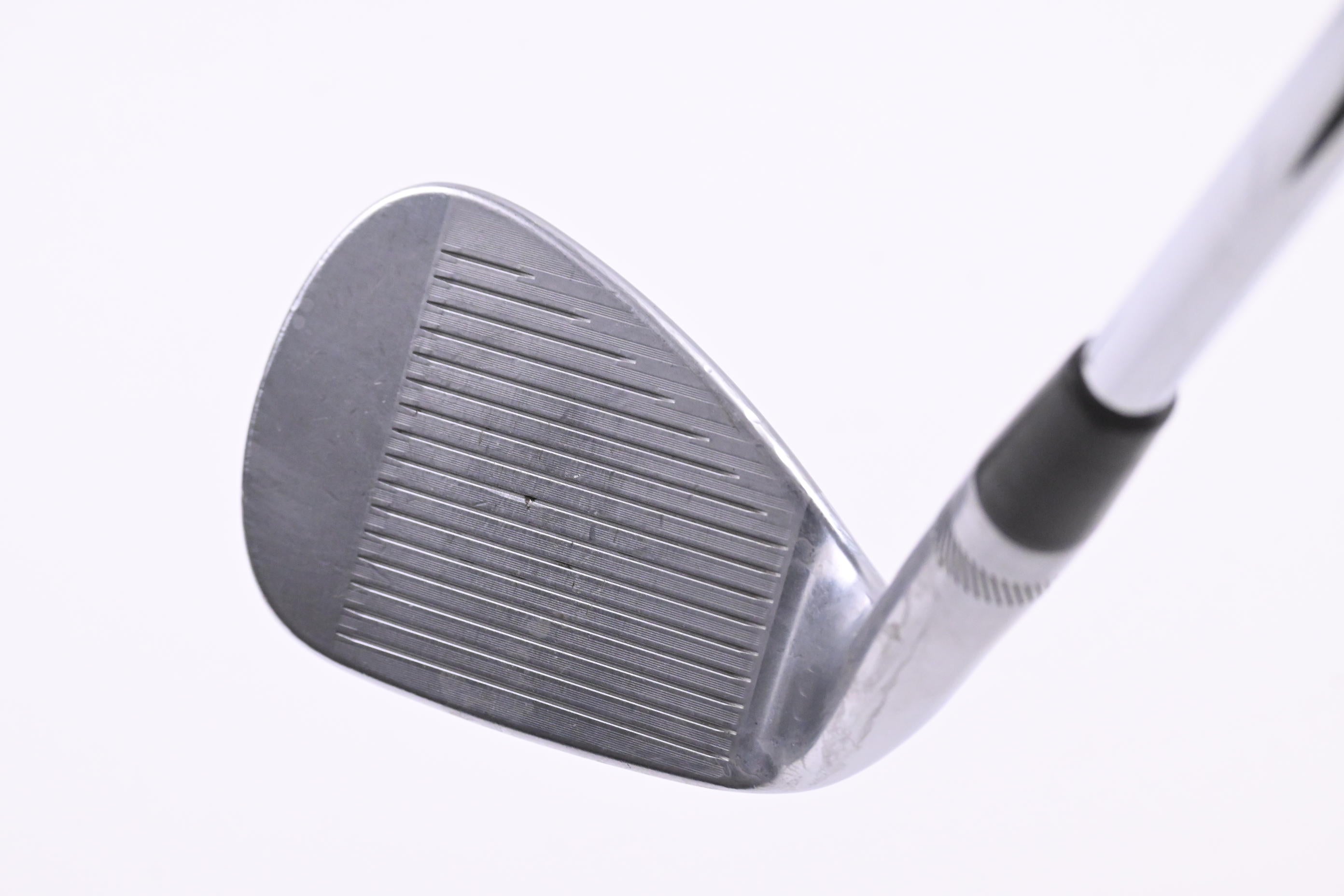 Titleist Vokey SM10 Pitching Wedge / 48 Degree / Wedge Flex Vokey SM10 Shaft