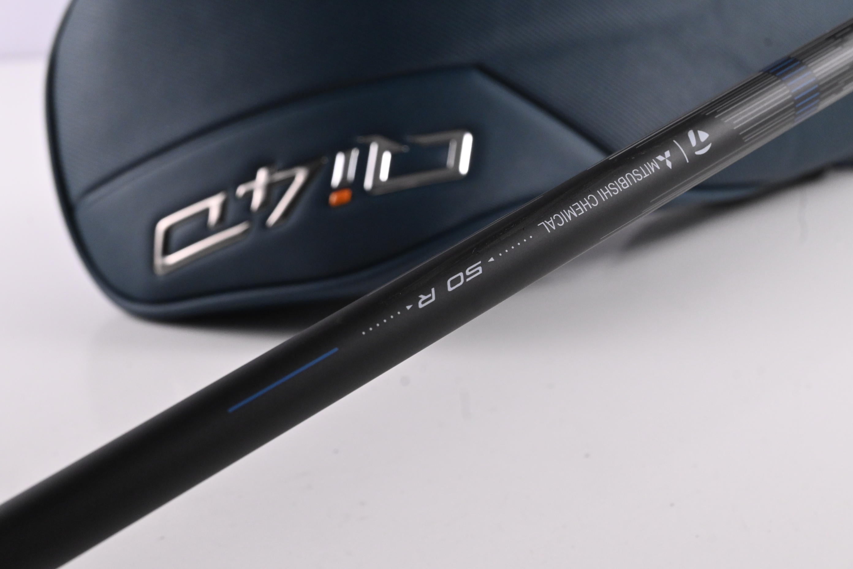 Taylormade Qi4D Driver / 10.5 Degree / Regular Flex Reax Blue 50 Shaft