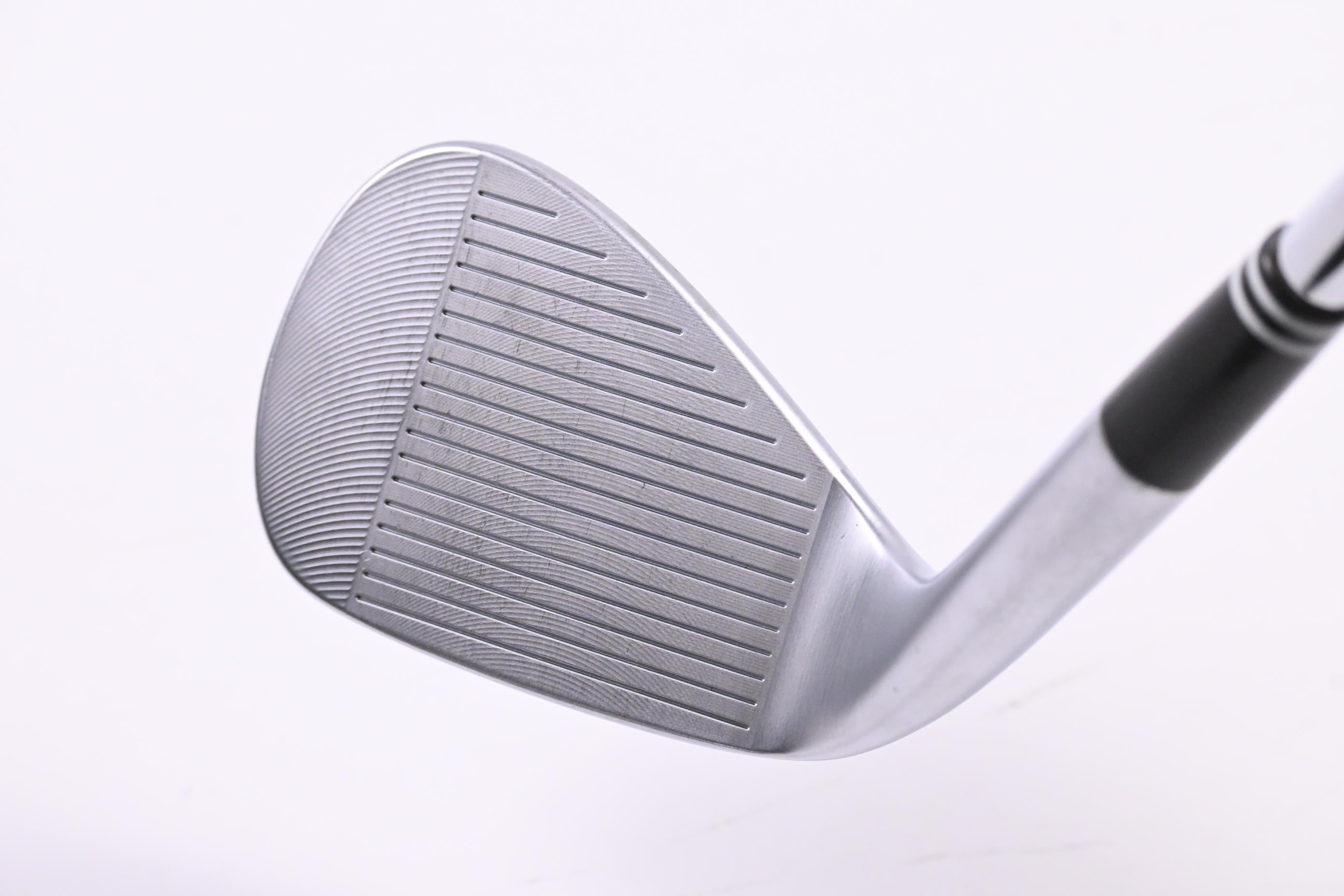 Cleveland RTX ZipCore Pitching Wedge / 46 Degree / Wedge Flex Dynamic Gold