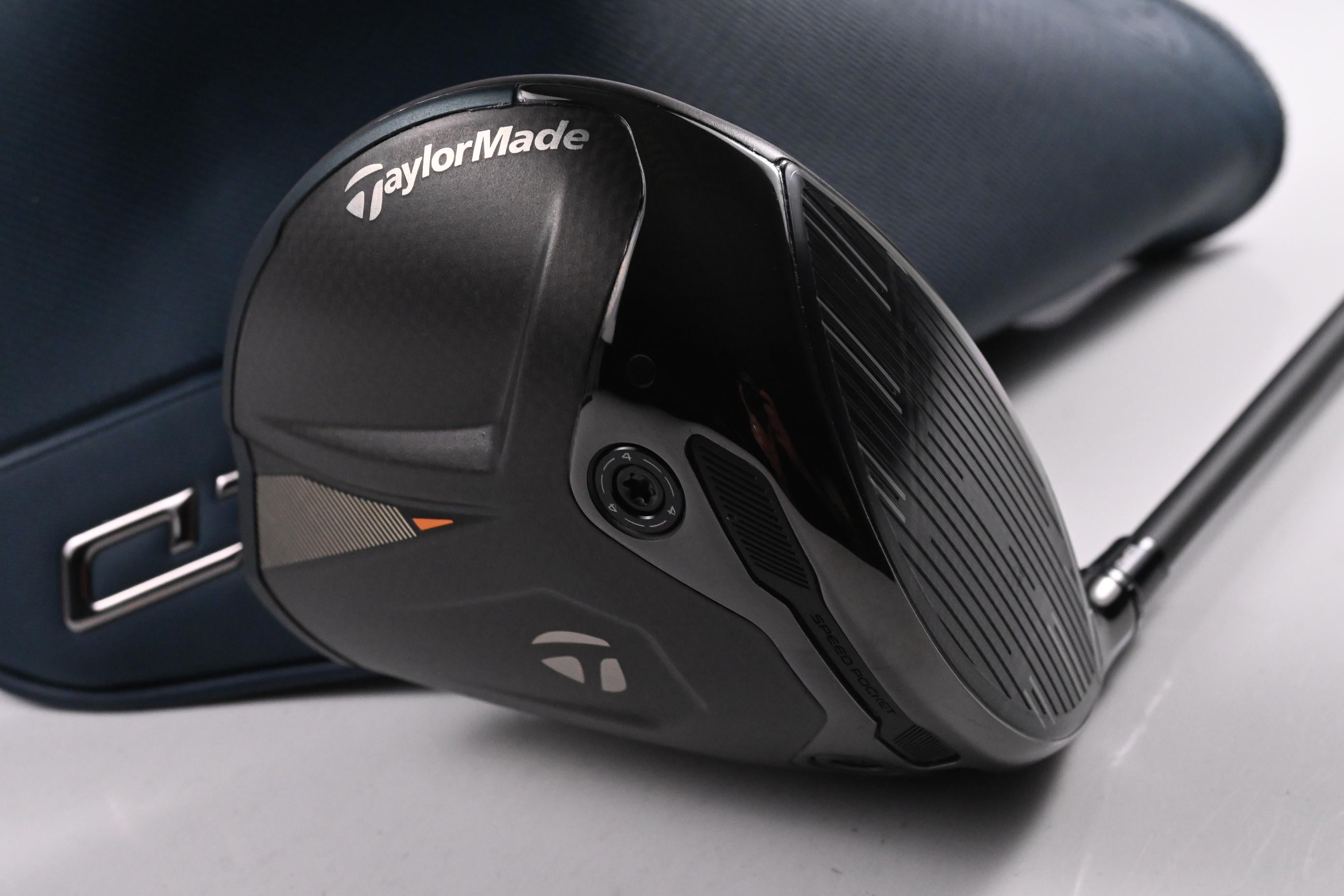 Taylormade Qi4D Driver / 9 Degree / Stiff Flex Hzrdus Gen5 Black 60 Shaft