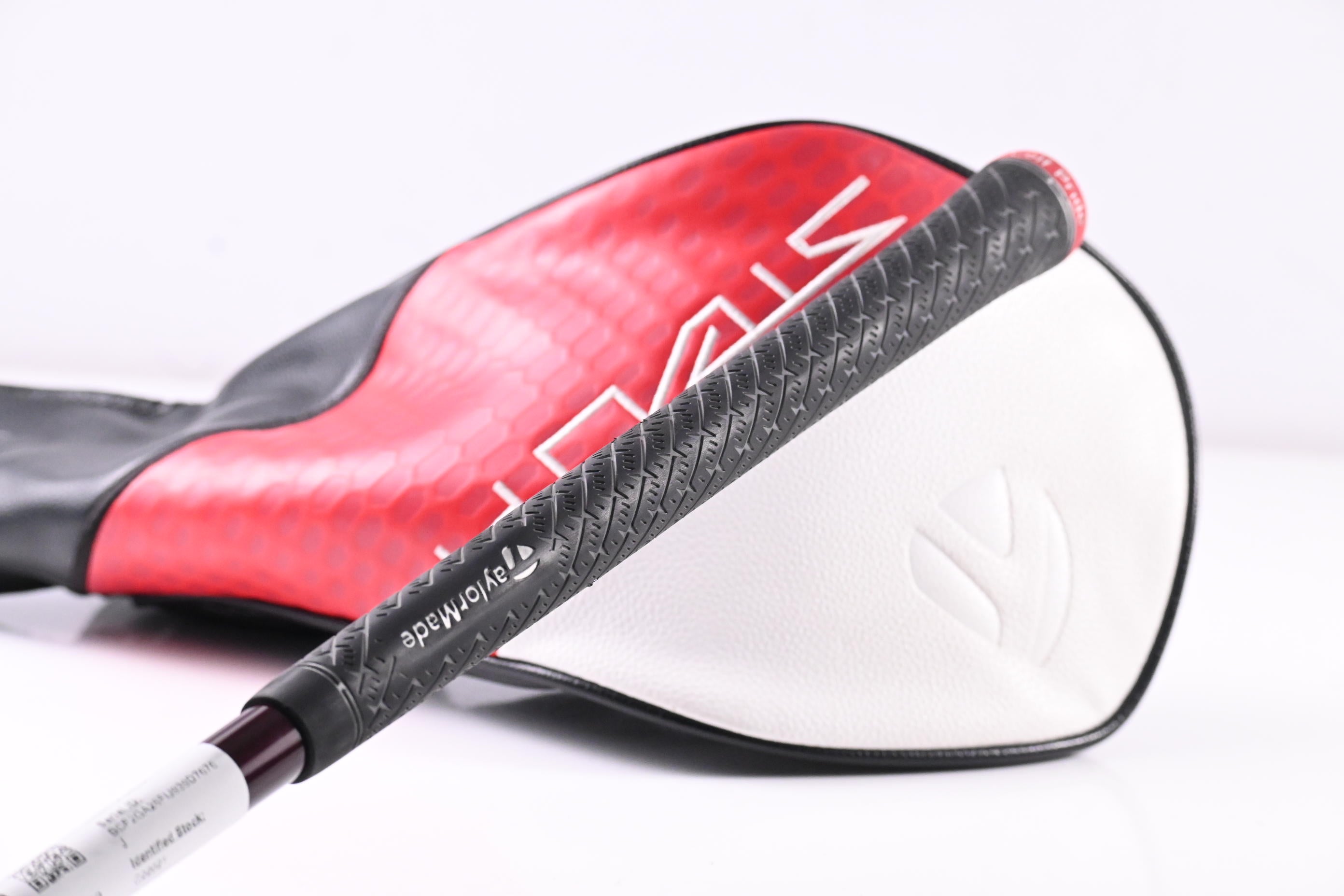 Taylormade Stealth 2 Driver / 10.5 Degree / Stiff Flex Fujikura SpeederNX 60 Shaft