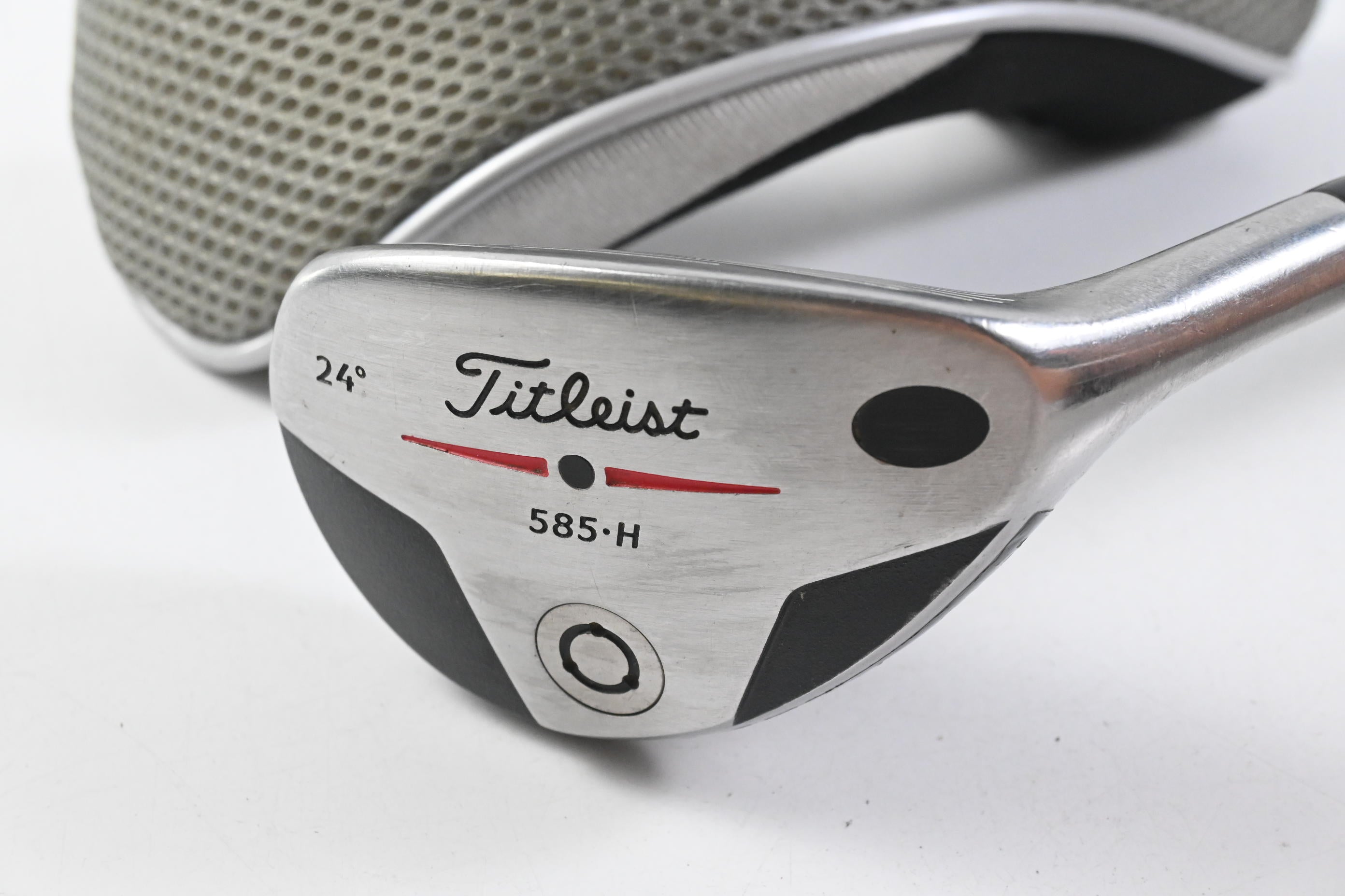 Titleist 585.H #4 Hybrid / 24 Degree / Stiff Flex Aldila NV Green 85 Shaft