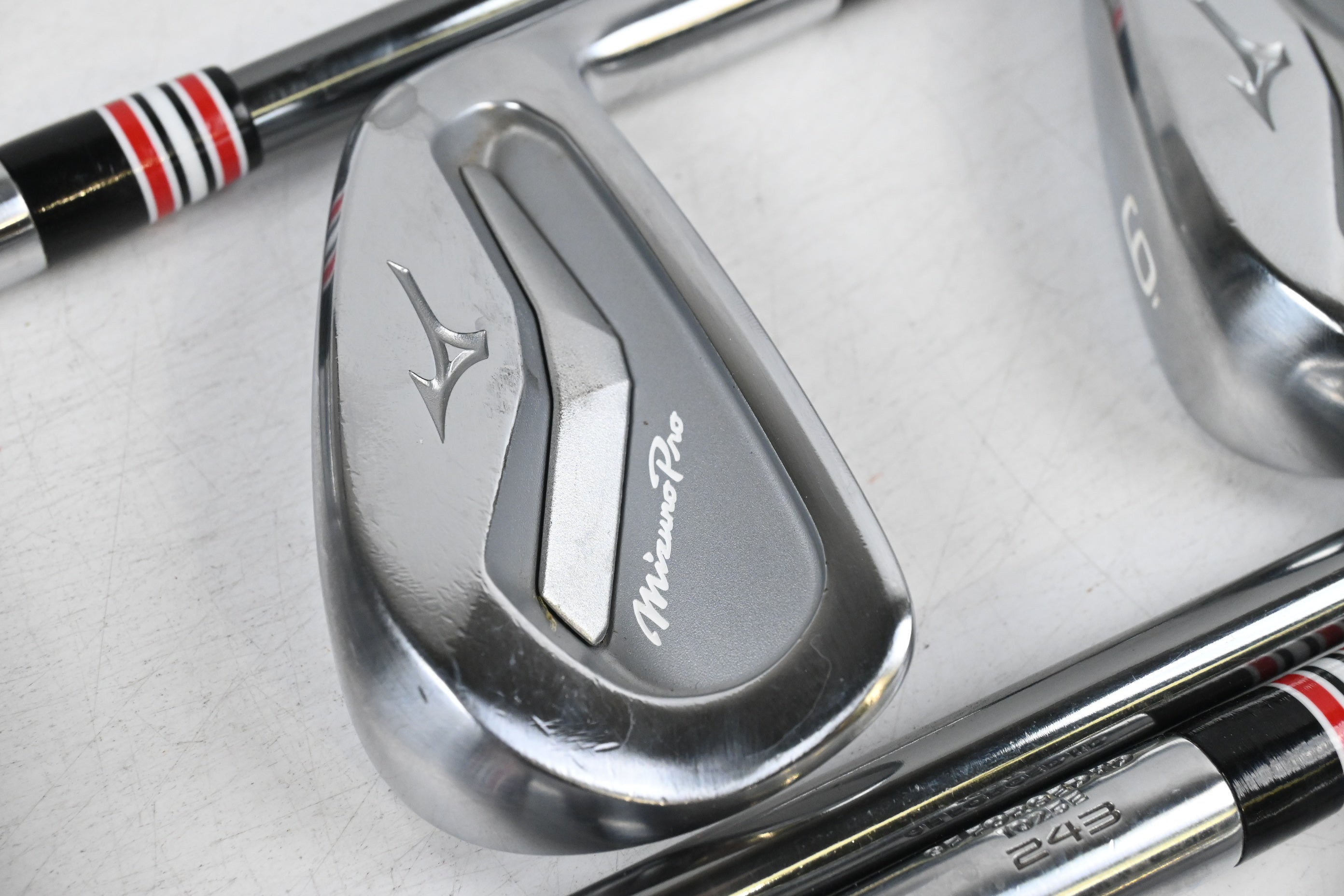 Mizuno Pro 243 Irons / 4-9i / X-Flex Oban Oi-Series Tour Reserve 108 Shafts