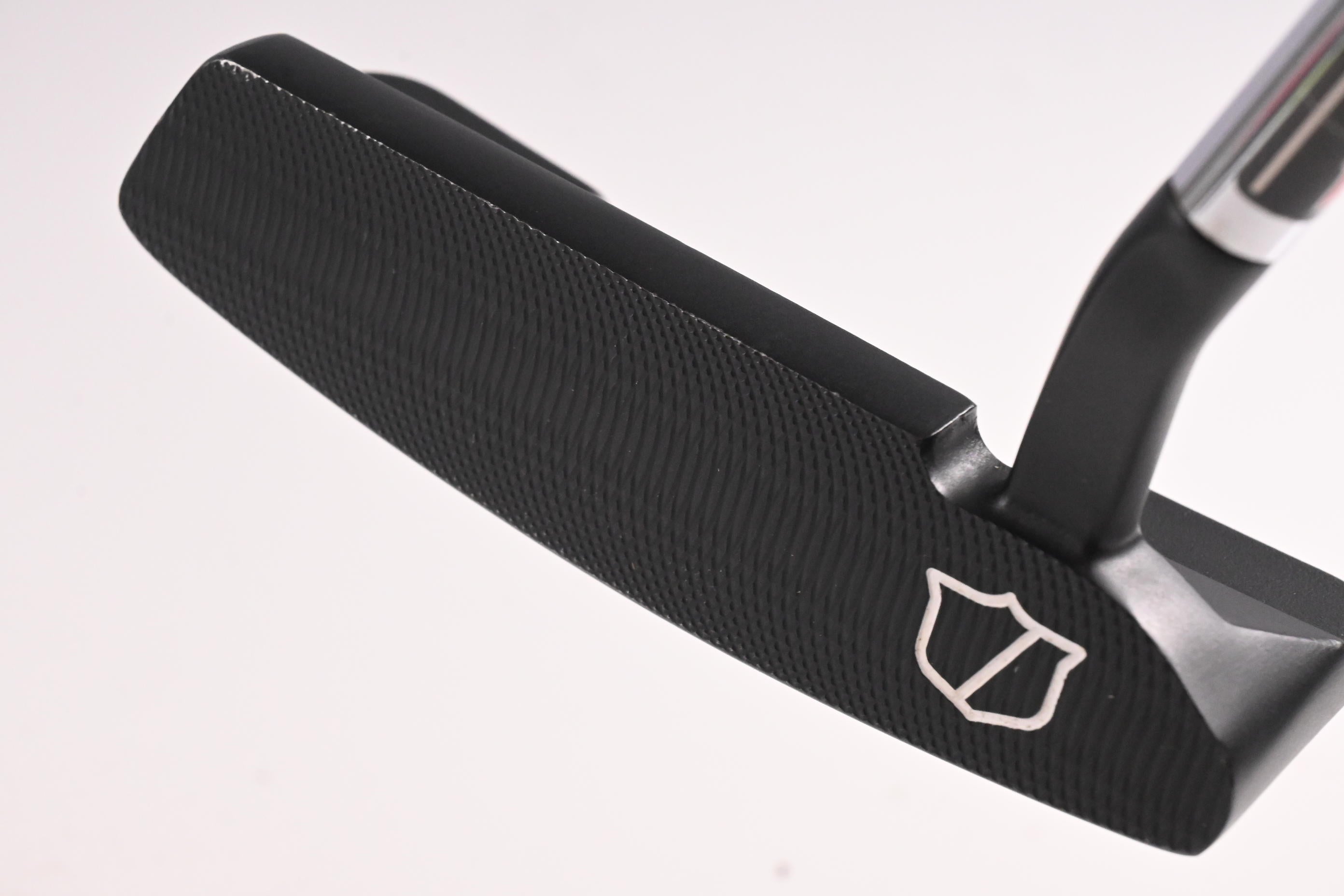 Wilson Infinite Michigan Ave 2024 Putter / 34 Inch