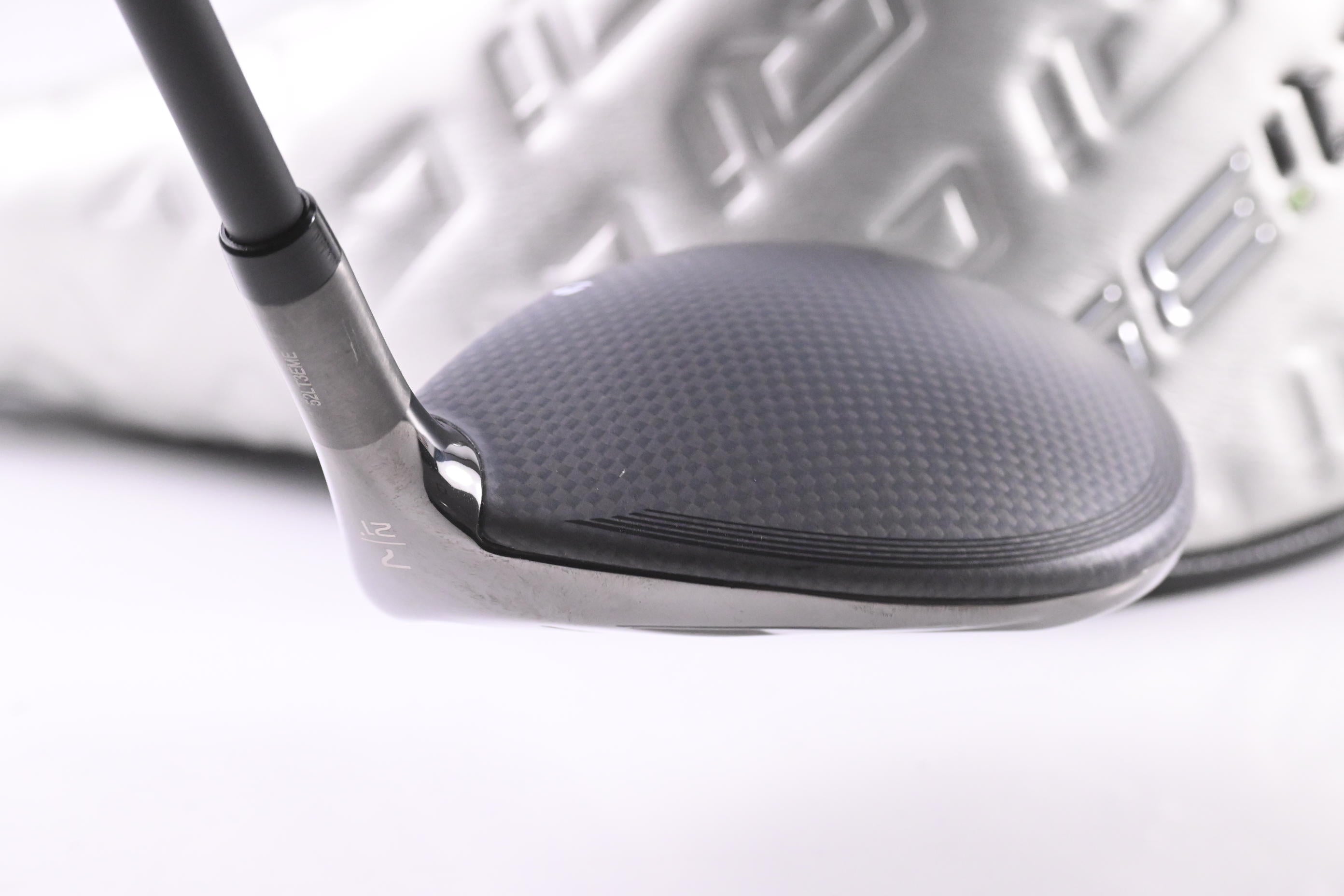 Taylormade Qi35 #7 Wood / 21 Degree / Stiff Flex Kai'li White Dark Wave 70 Shaft