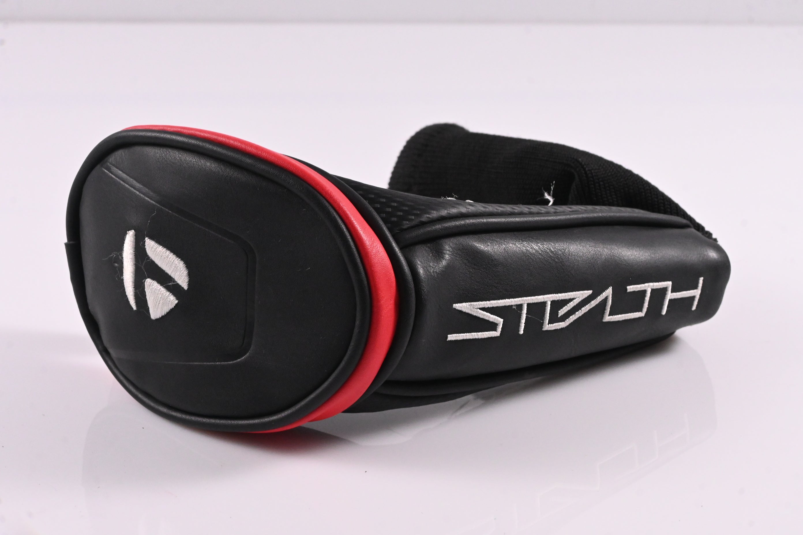 Taylormade Stealth Plus #3 Hybrid / 19.5 Degree / Stiff Flex HZRDUS Smoke RDX