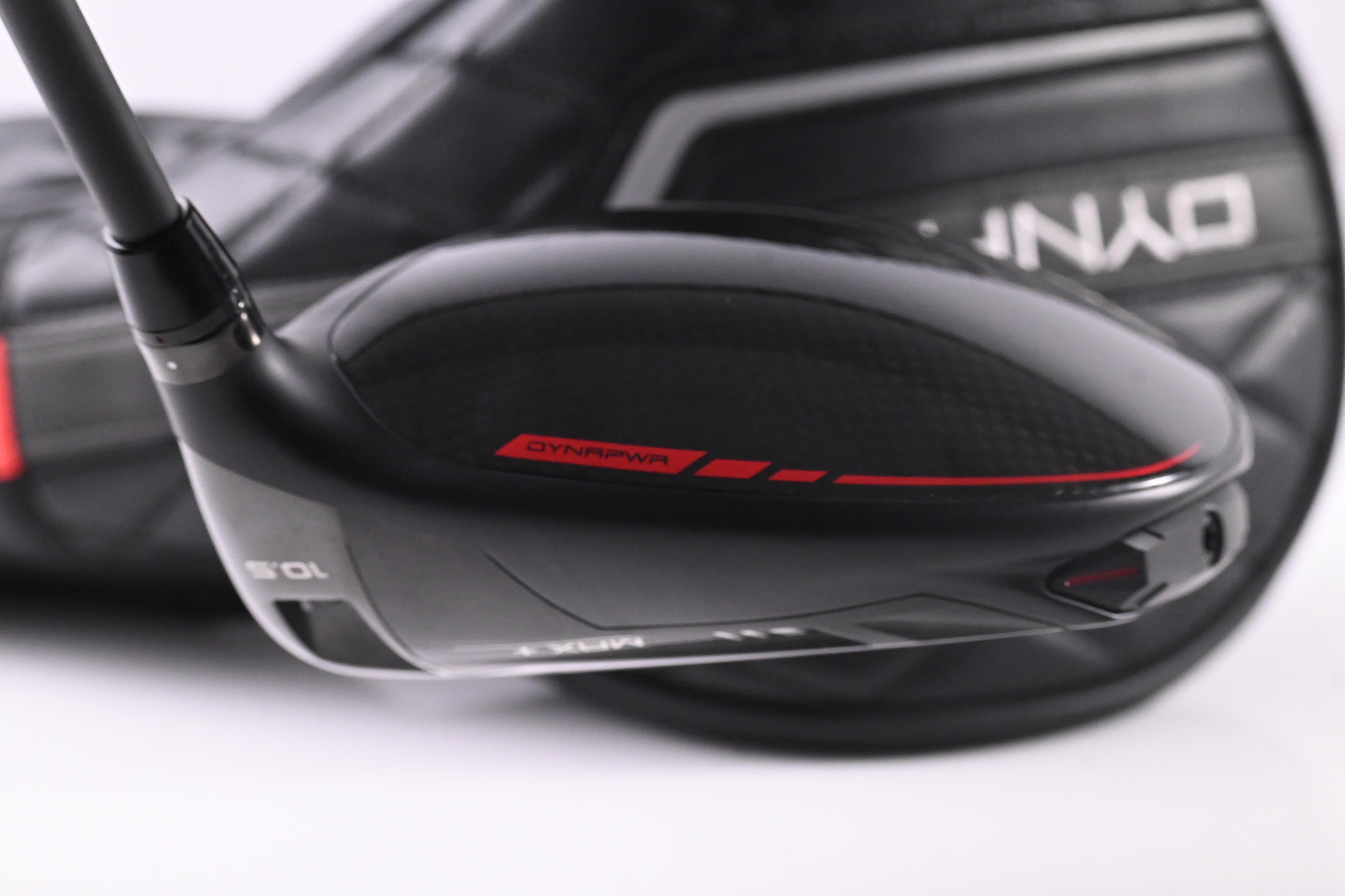 Wilson DYNAPWR Max+ Driver / 10.5 Degree / Stiff Flex HZRDUS Black 60 Shaft