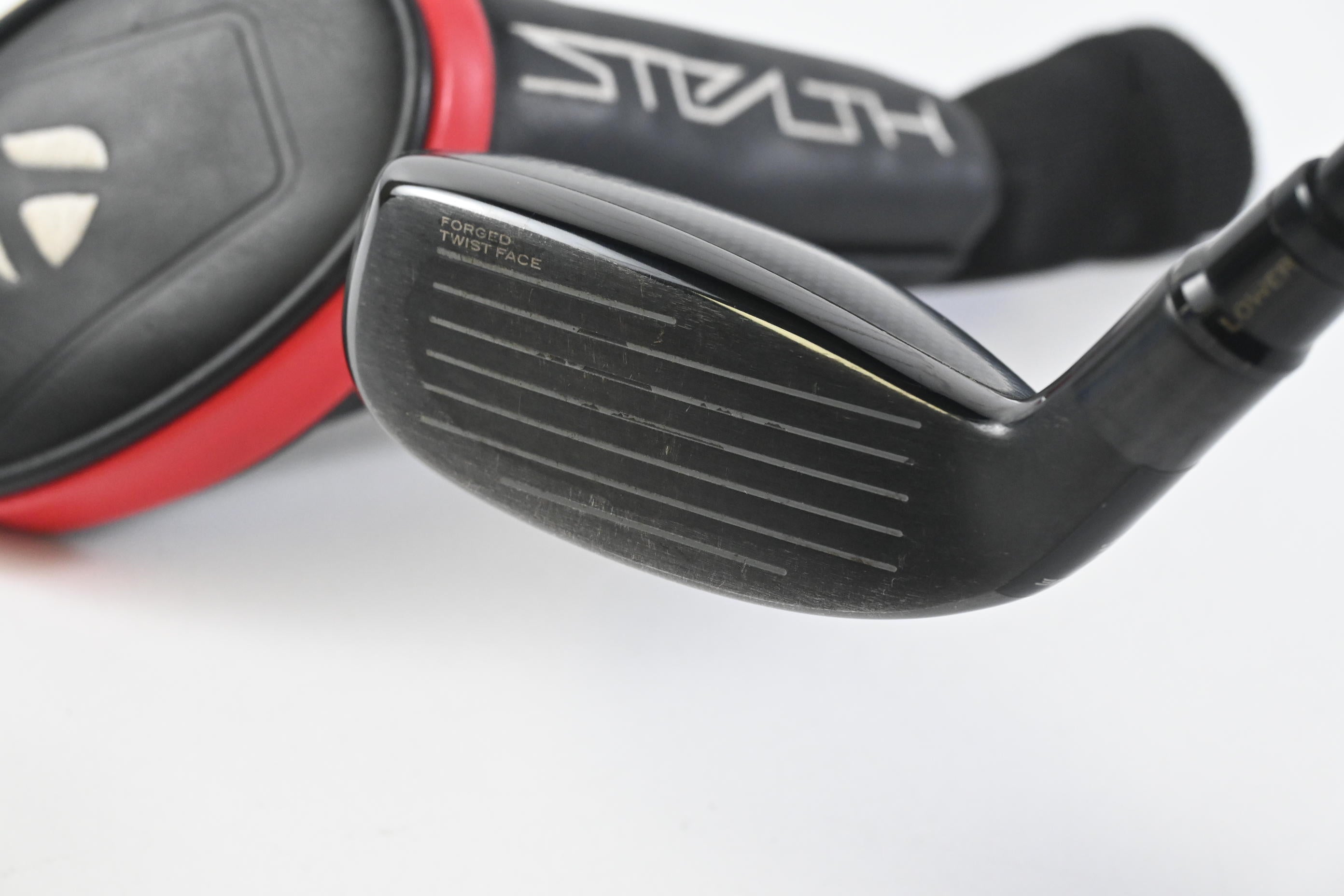 Taylormade Stealth Plus #2 Hybrid / 17 Degree / X-Flex Tensei AV Blue 80 Shaft