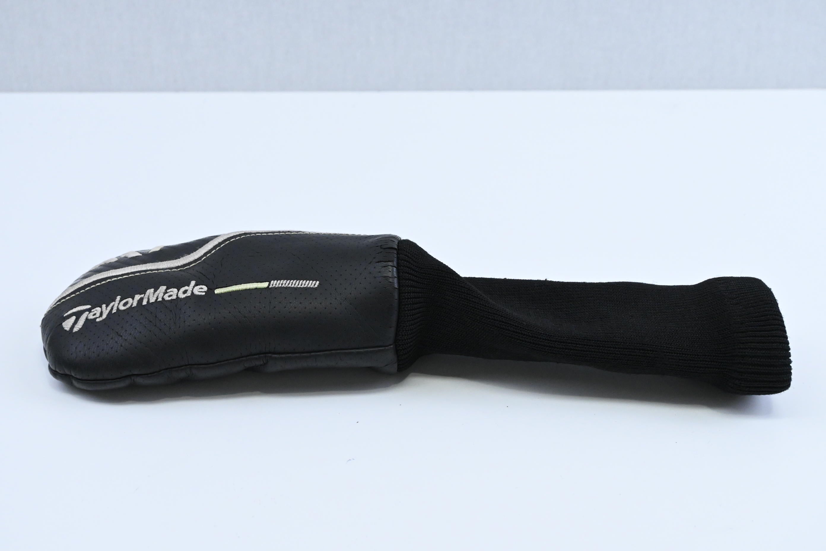 Taylormade M2 2017 #4 Hybrid / 22 Degree / Regular Flex Taylormade M2 65 Shaft