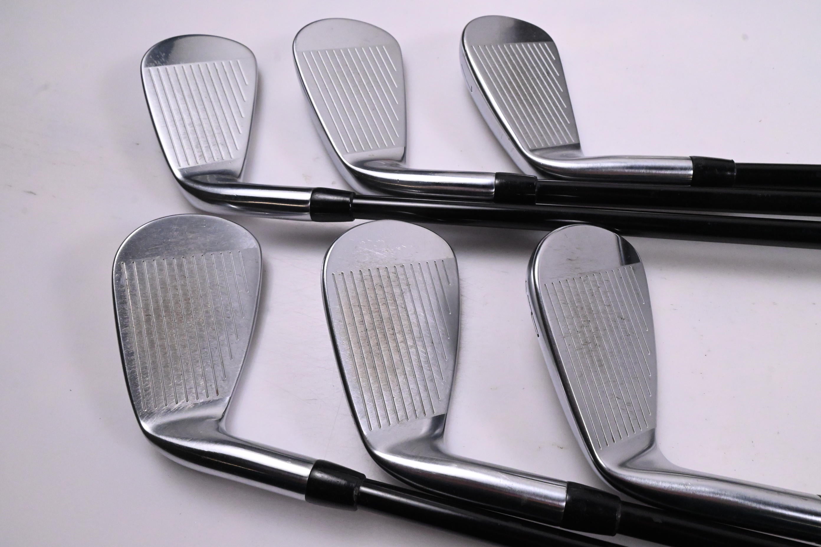 Titleist T350/T200 2023 Irons / Regular Flex Tensei AV Red AM(2) Shafts