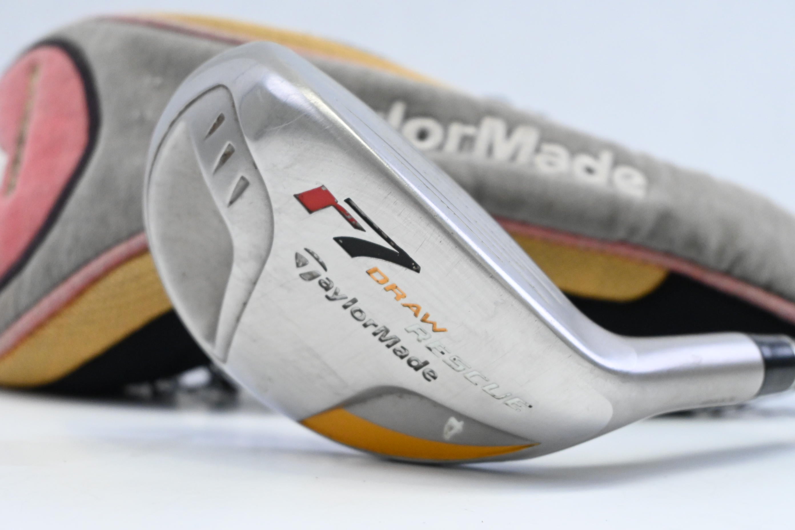 Taylormade R7 Draw #4 Hybrid / 22 Degree / Regular Flex Taylormade Reax 55