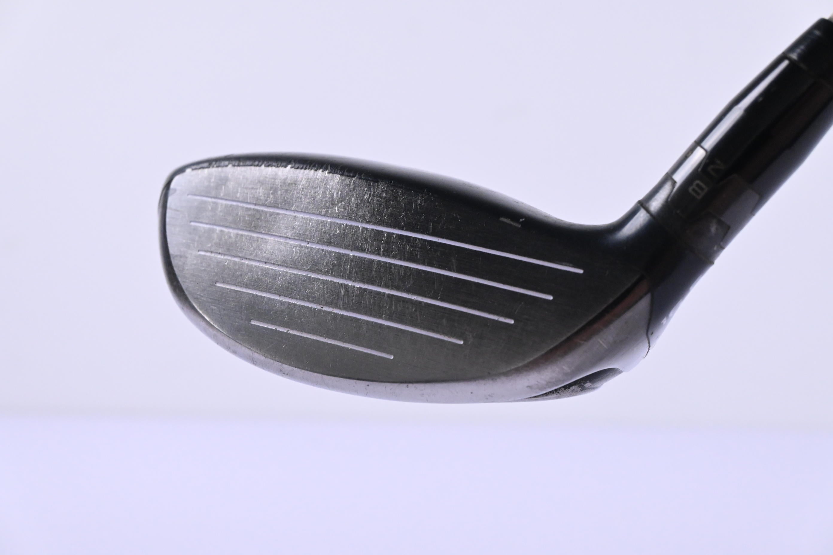 Titleist 915 F #3 Wood / 16.5 Degree / Stiff Flex Aldila Rogue Black 80 Shaft