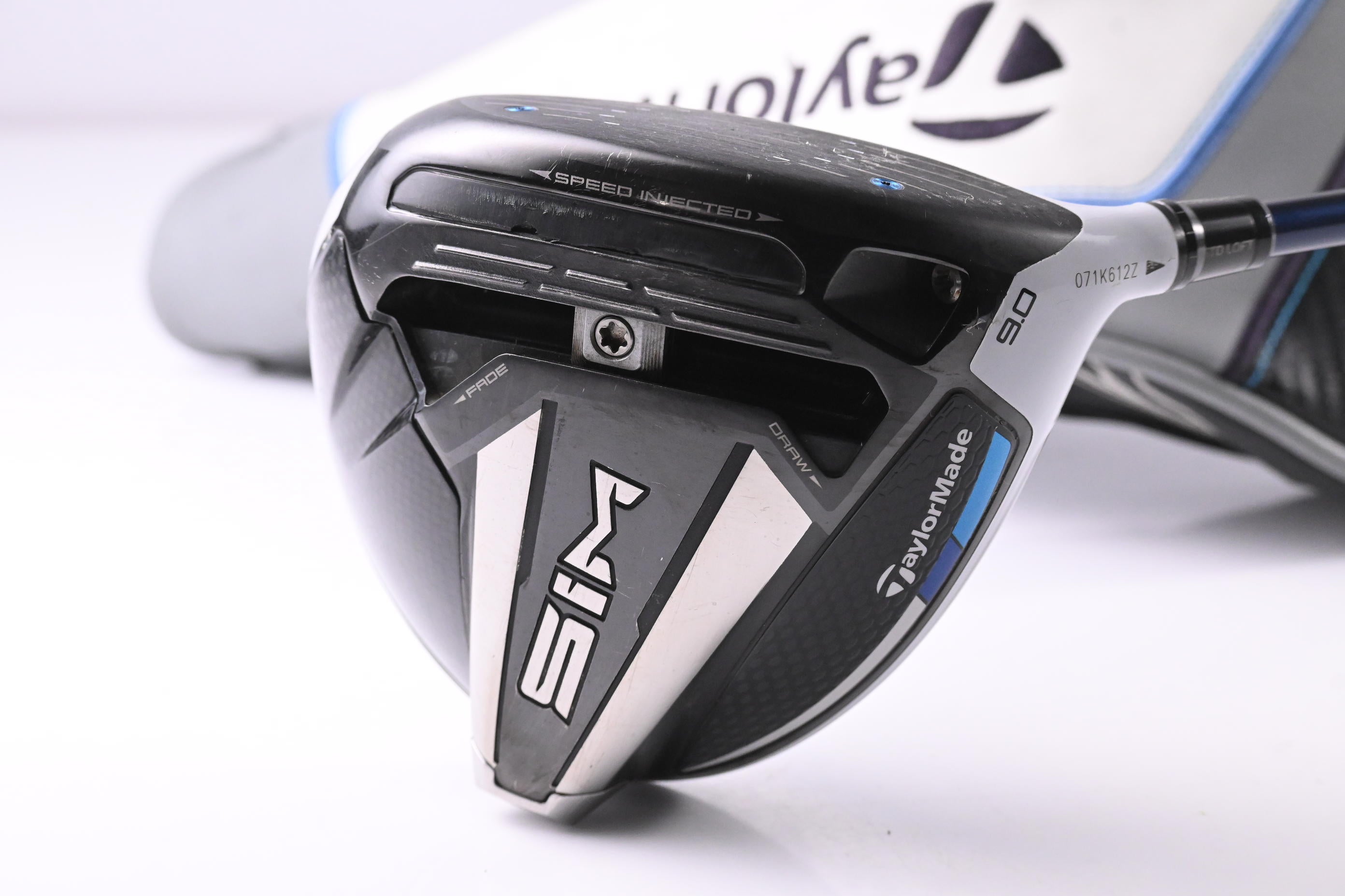 Taylormade SIM Driver / 9 Degree / Stiff Flex Fujikura Ventus Blue 6 Shaft