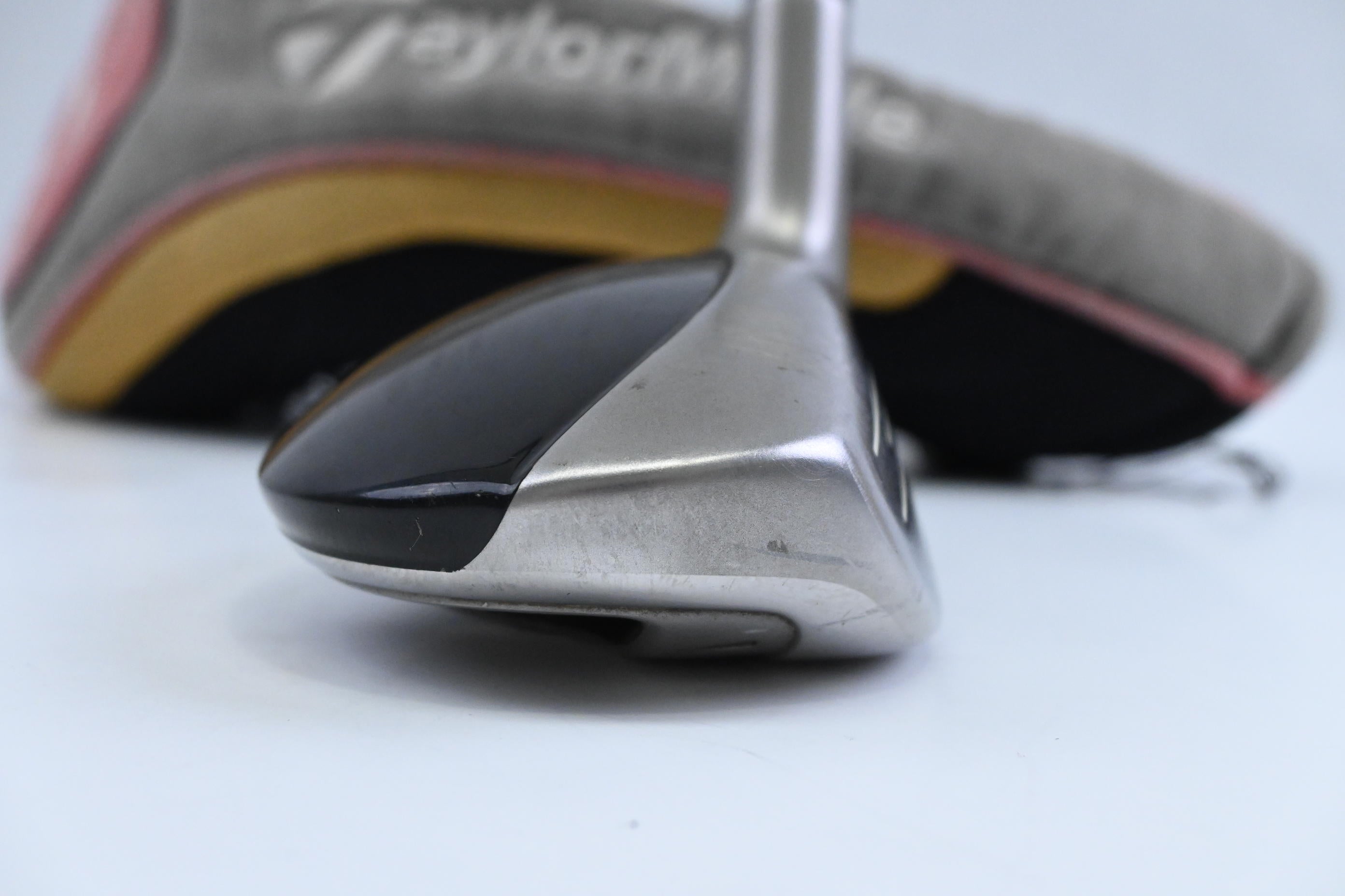 Taylormade R7 Draw #4 Hybrid / 22 Degree / Regular Flex Taylormade Reax 55