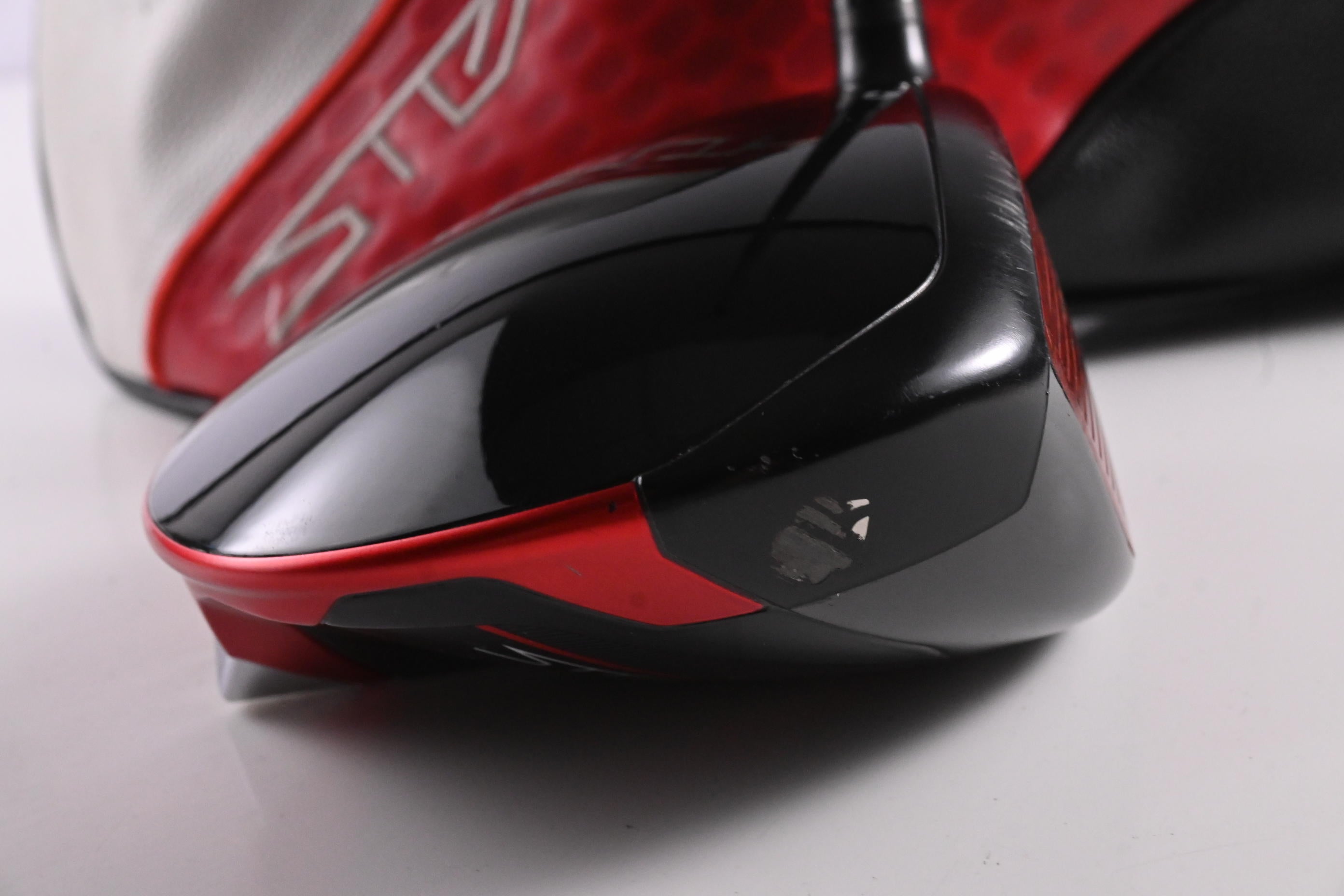 Taylormade Stealth 2 Driver / 10.5 Degree / Stiff Flex HZRDUS Smoke RDX Red 60 Shaft
