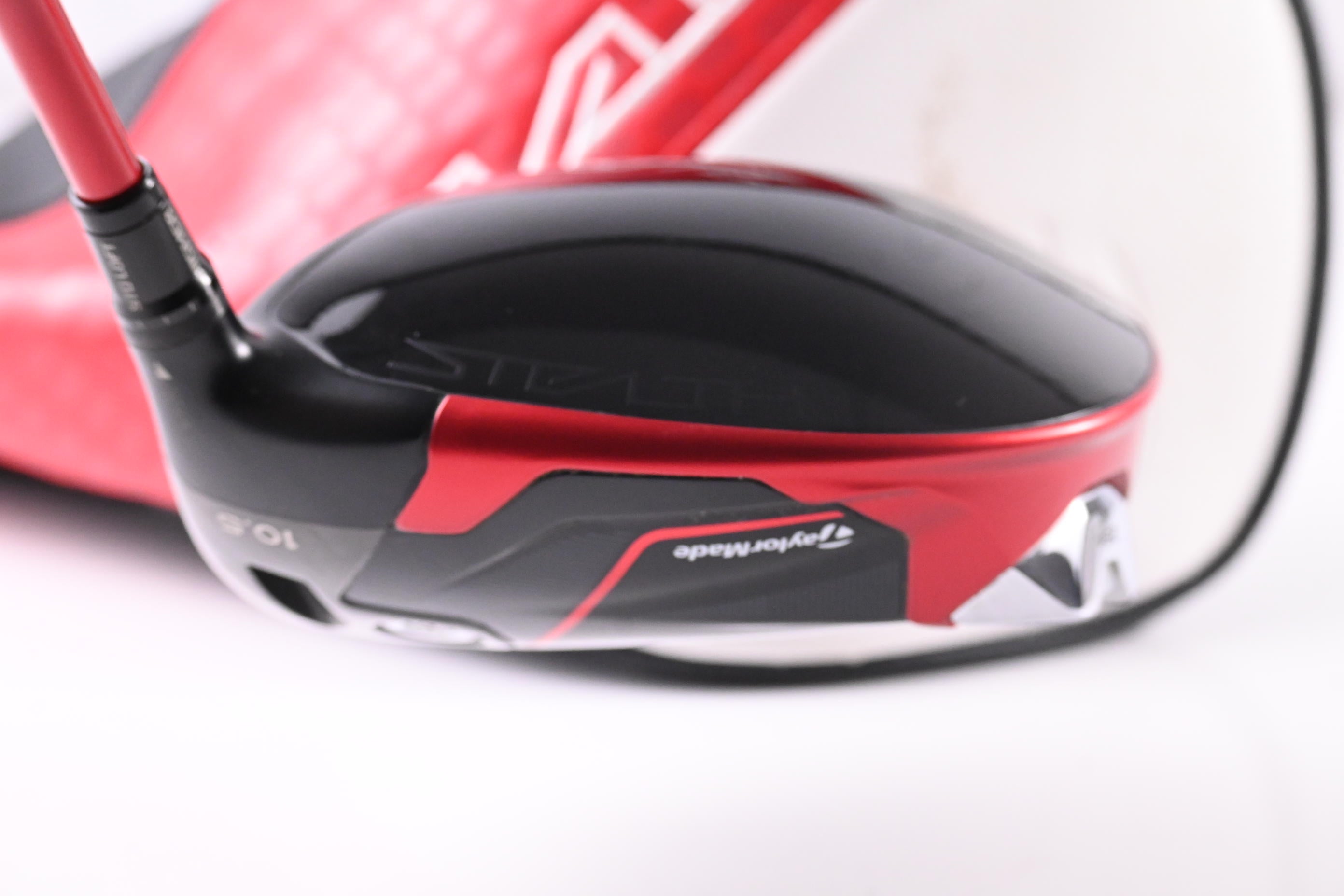 Taylormade Stealth 2 Driver / 10.5 Degree / Regular Flex Fujikura SpeederNX 50