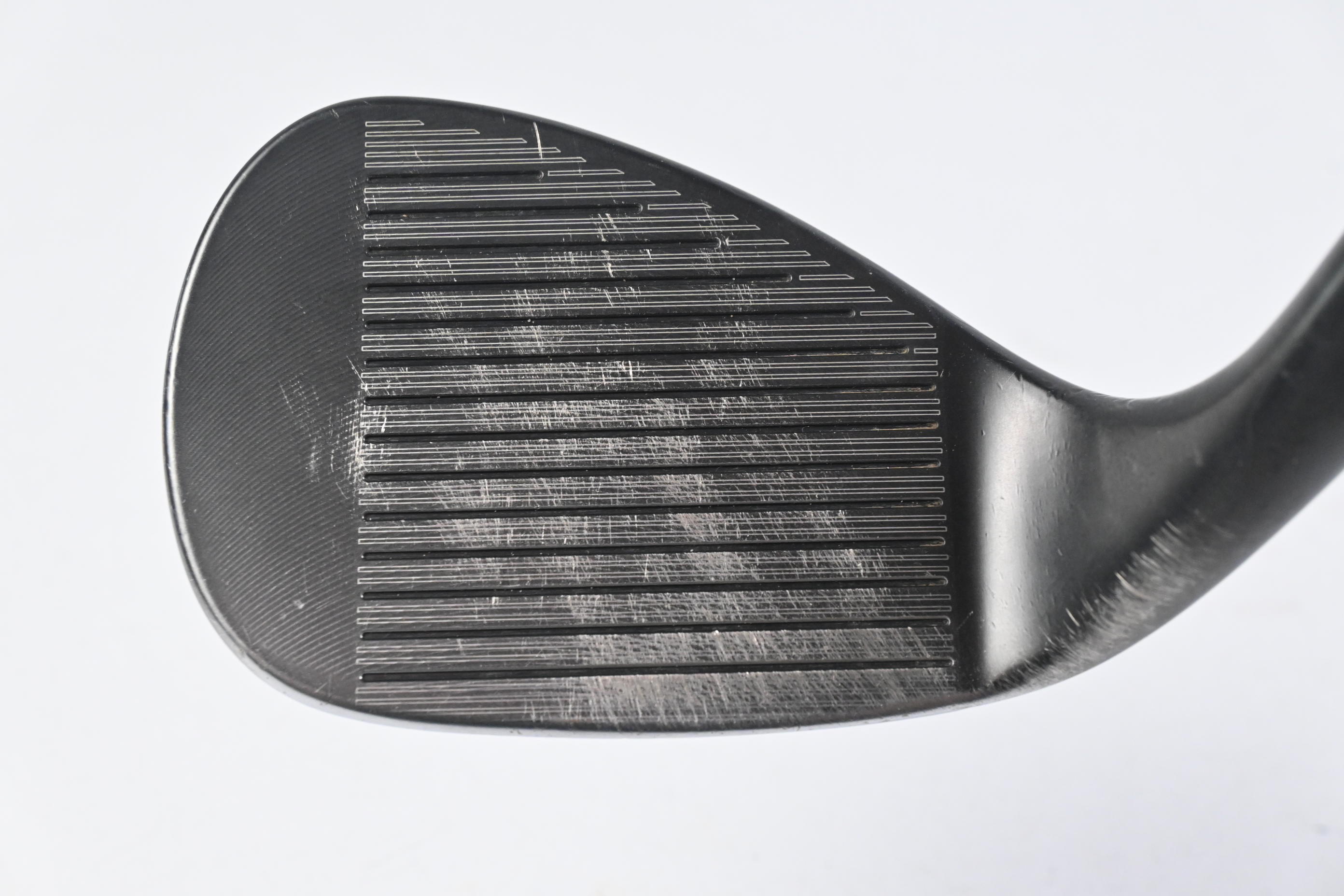 Cleveland 588 RTX Sand Wedge / 54 Degree / Wedge Flex Dynamic Gold Shaft
