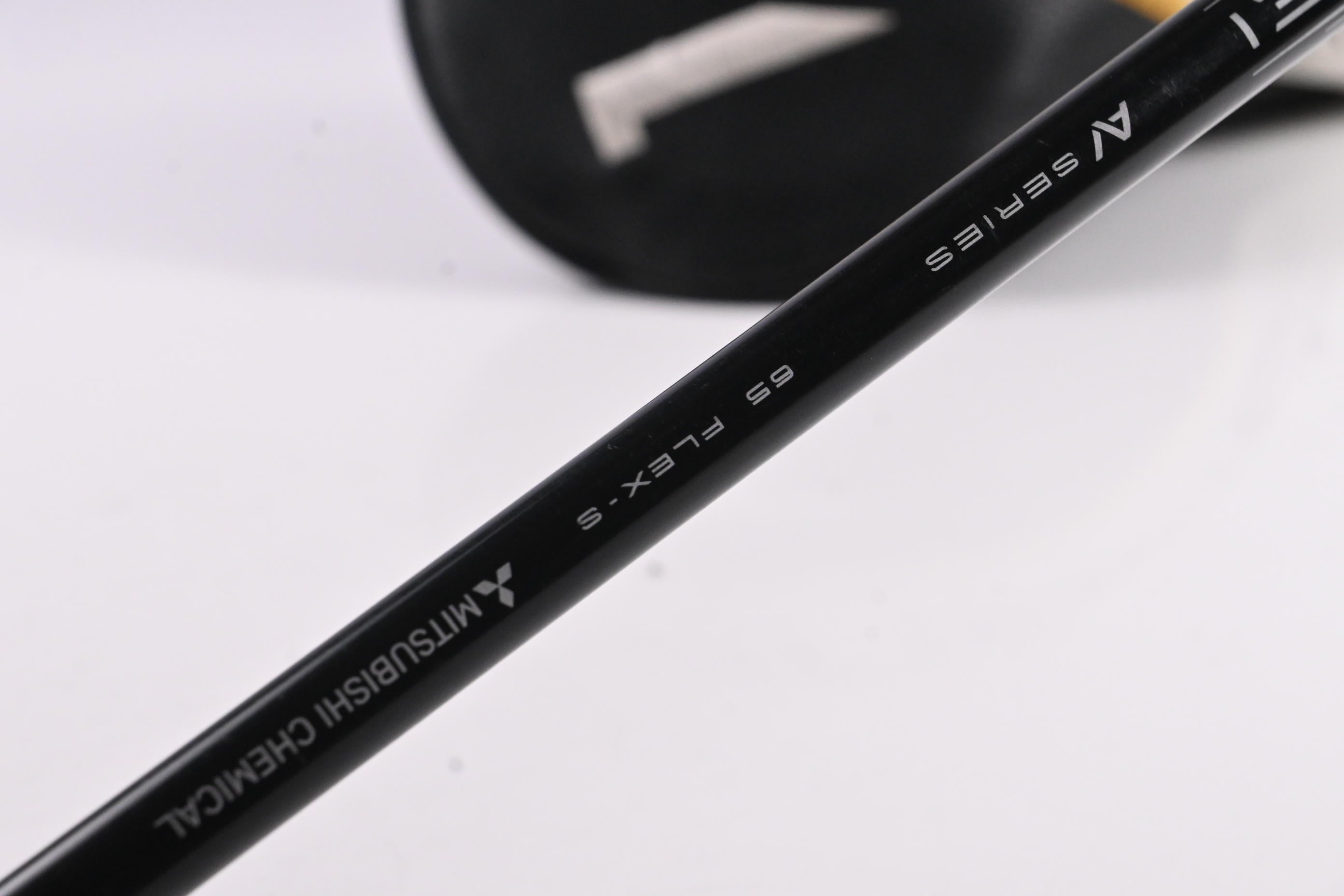 Callaway Rogue ST MAX LS Driver / 9 Degree / Stiff Flex Tensei AV White 65 Shaft