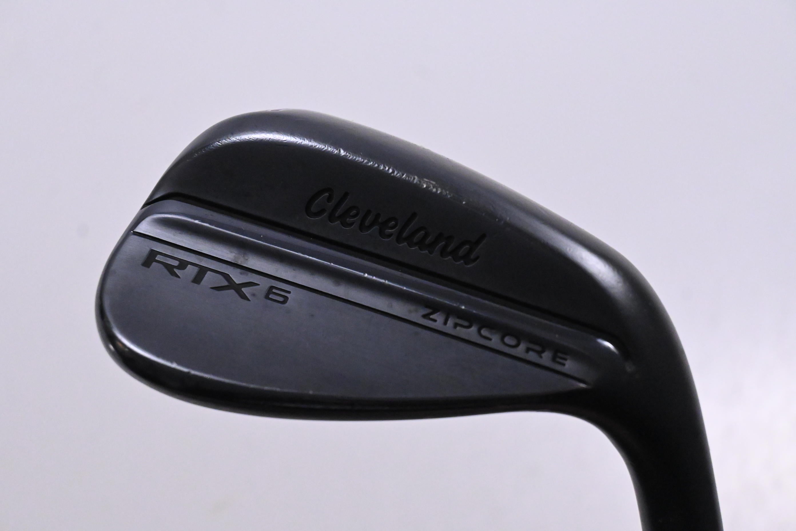 Cleveland RTX 6 Zipcore Gap Wedge / 52 Degree / Wedge Flex Dynamic Gold Spinner