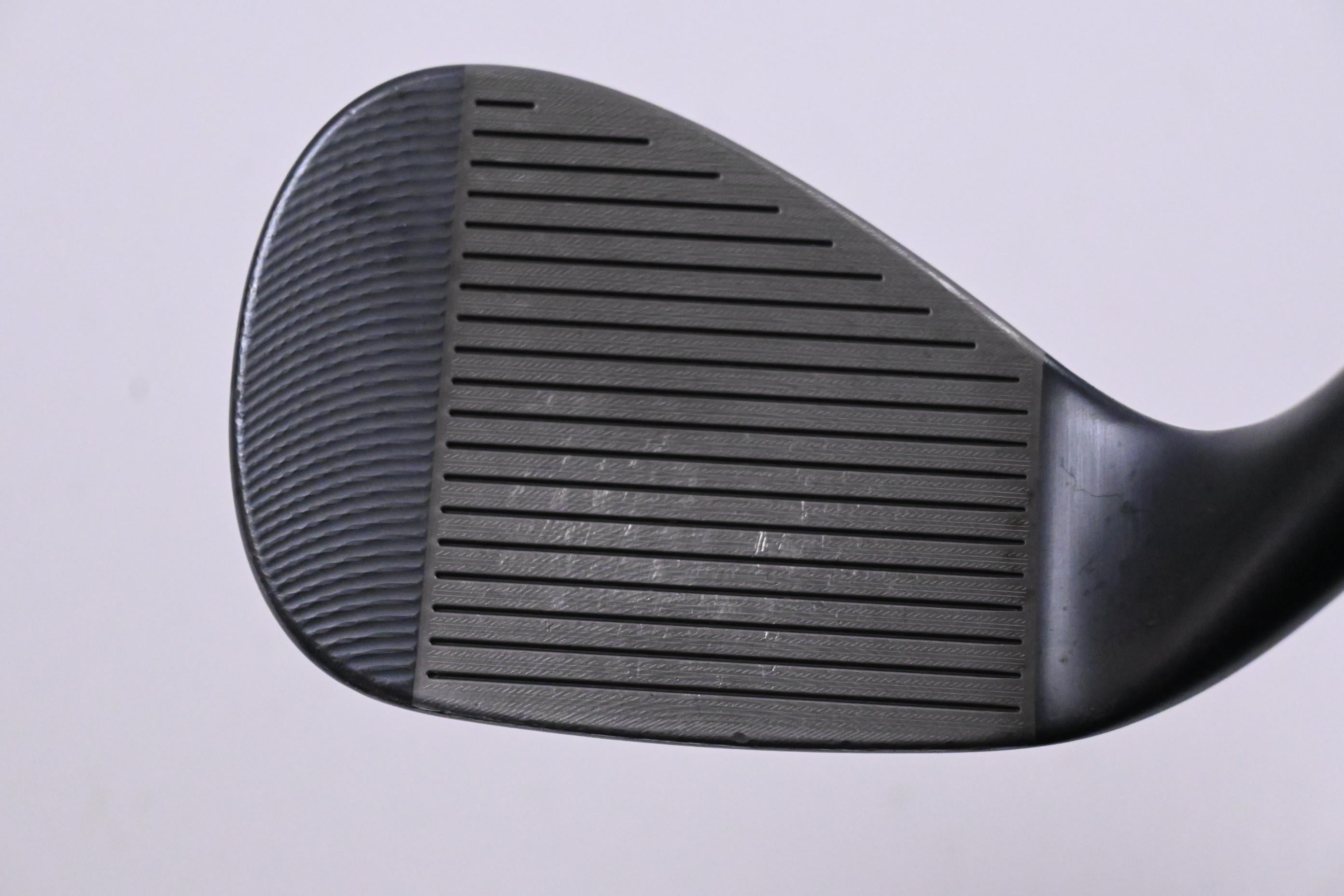 Cleveland RTX 6 Zipcore Gap Wedge / 52 Degree / Wedge Flex Dynamic Gold Spinner