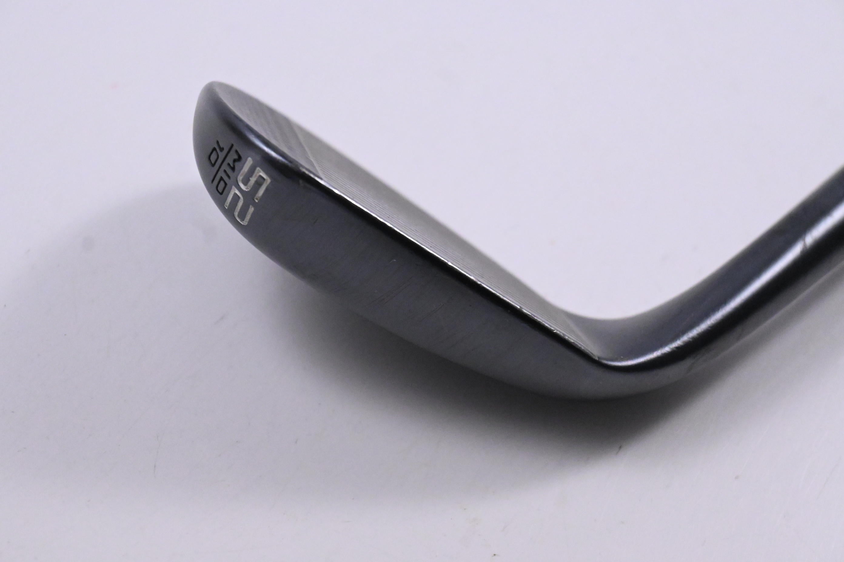 Cleveland RTX 6 Zipcore Gap Wedge / 52 Degree / Wedge Flex Dynamic Gold Spinner