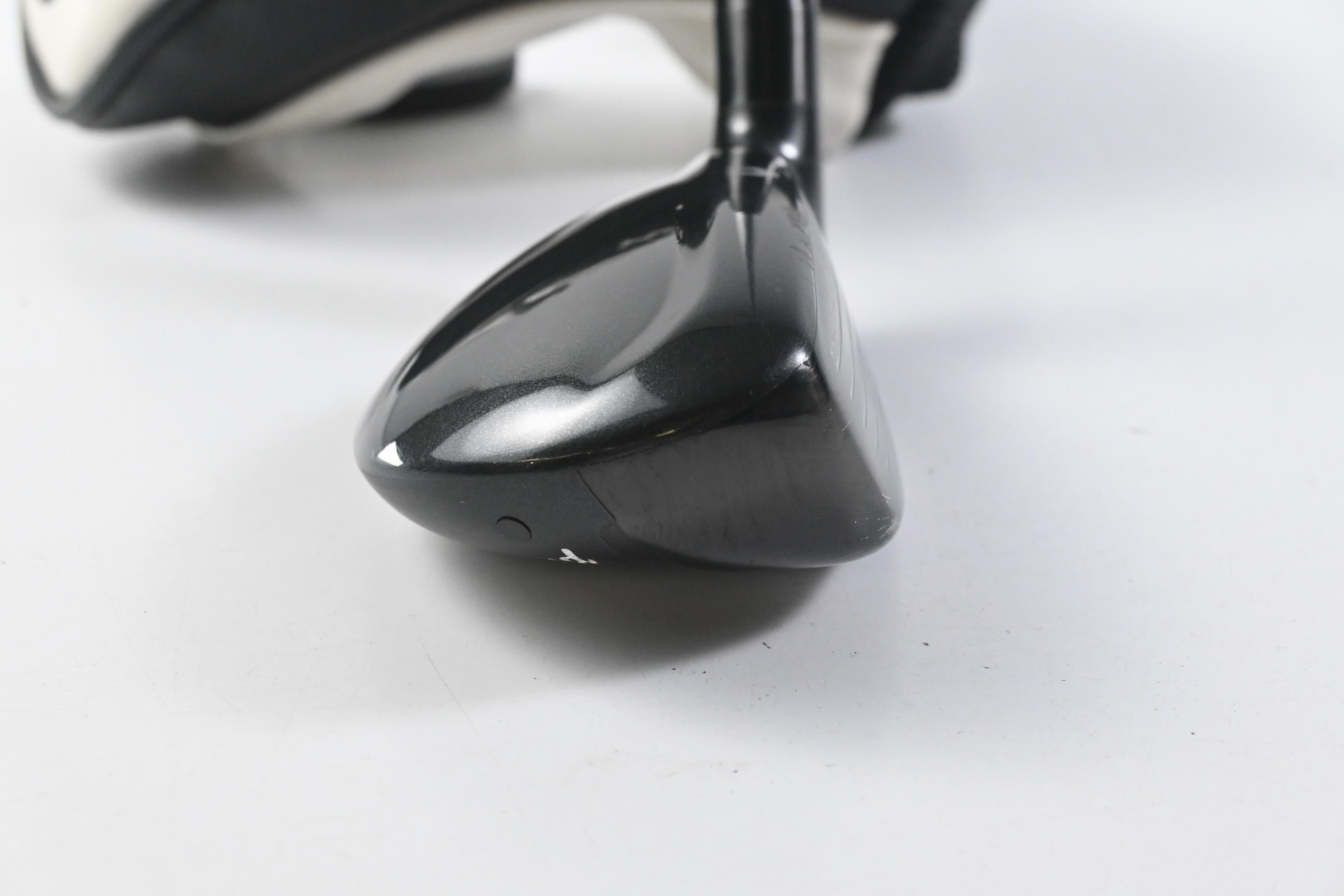 Cleveland Halo XL #4 Hybrid / 21 Degree / Senior Flex Aldila Ascent 50 Shaft