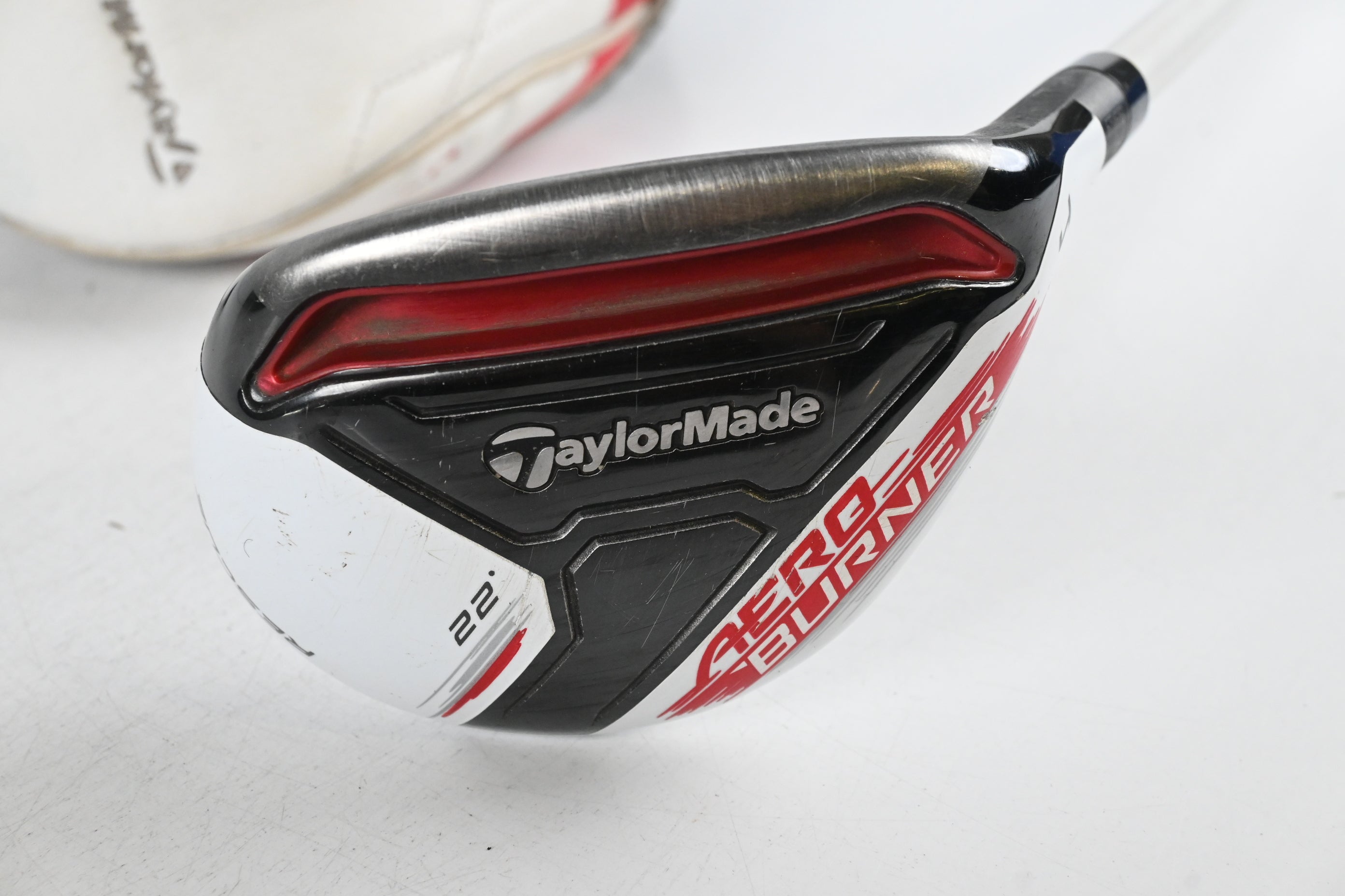 Taylormade Aeroburner #4 Hybrid / 22 Degree / Regular Flex Matrix Speed Rul-Z 70