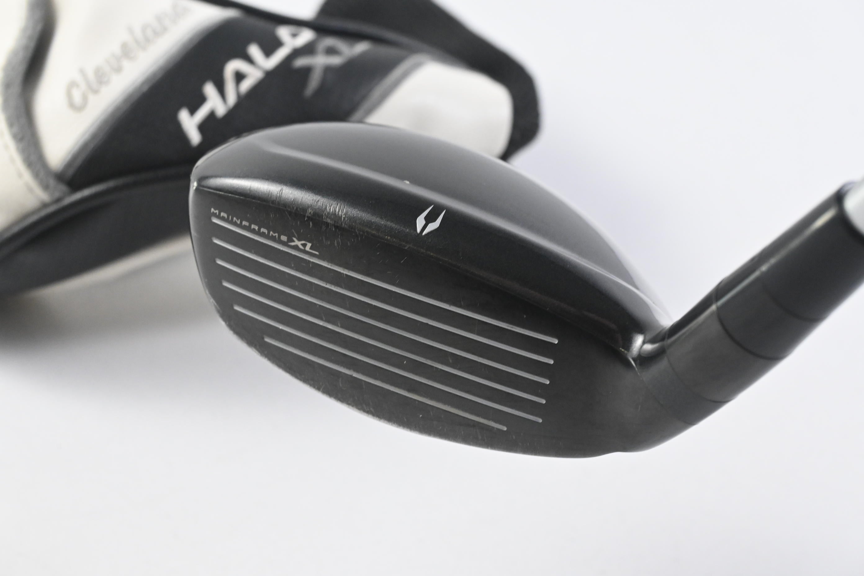 Cleveland Halo XL #4 Hybrid / 21 Degree / Senior Flex Aldila Ascent 50 Shaft