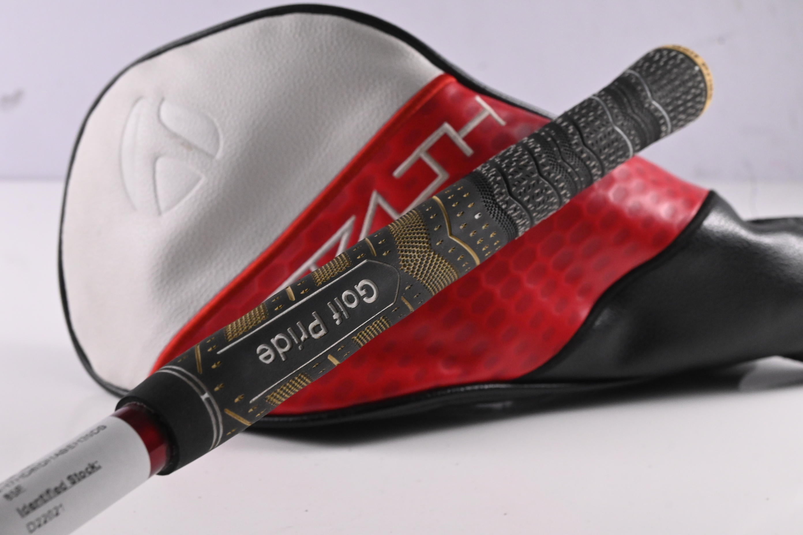 Taylormade Stealth 2 Driver / 10.5 Degree / Stiff Flex HZRDUS Smoke RDX Red 60 Shaft