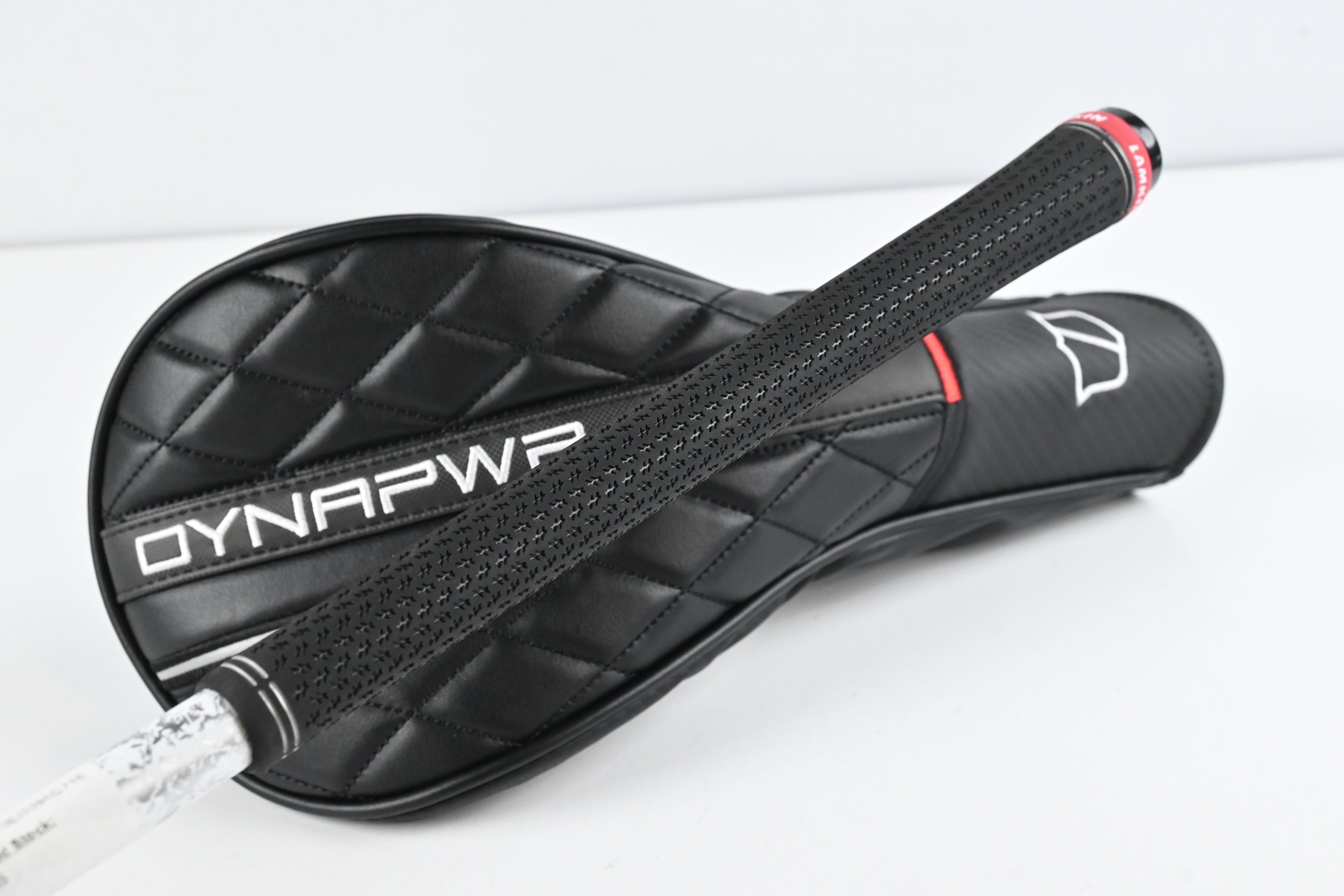 Wilson DYNAPWR 2025 Max Driver / 10.5 Degree / X-Flex Denali Black 60 Shaft