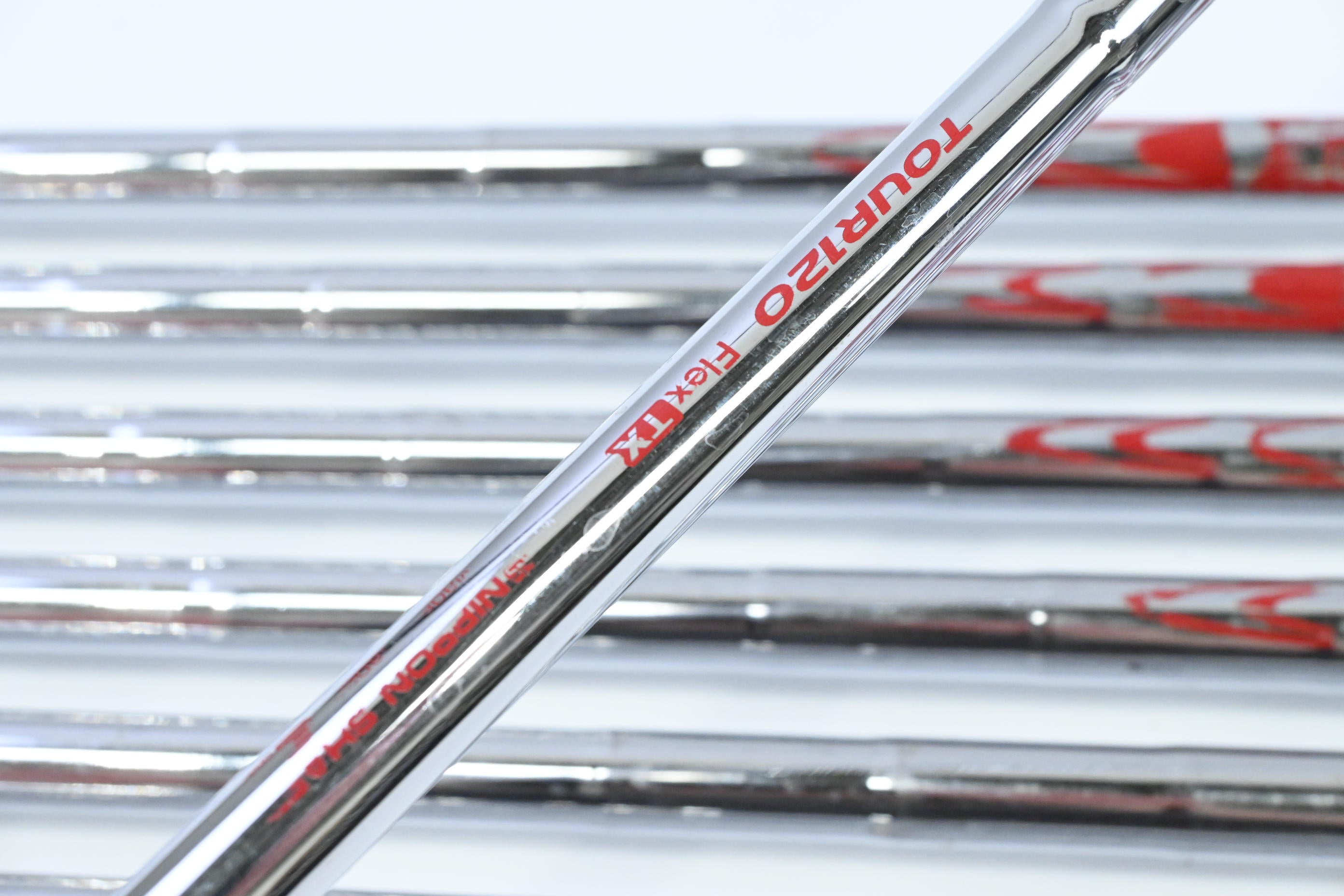 Vega VM-02 Irons / 3-PW / TX-Flex NS Pro Modus 3 Tour 120 Shafts