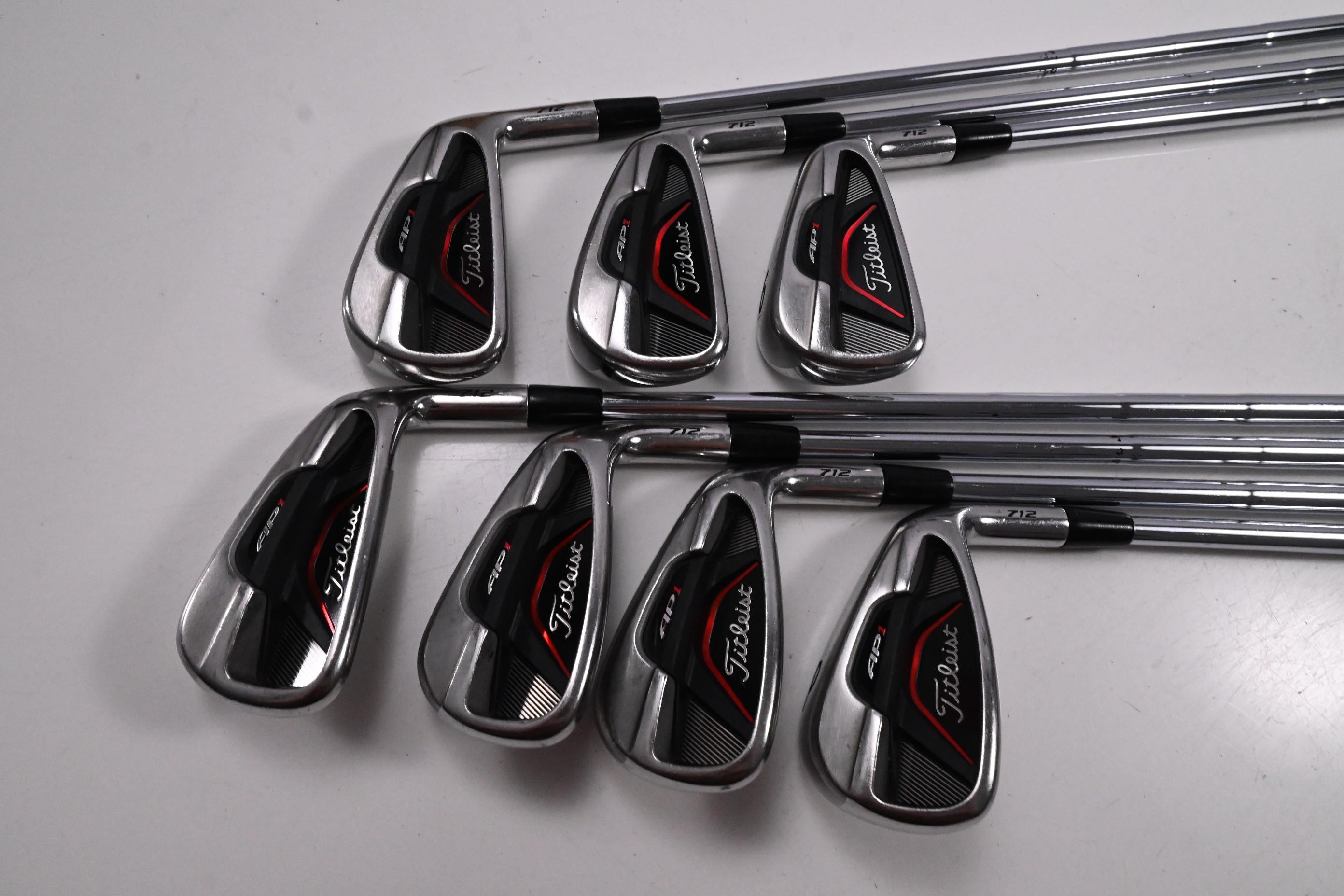 Titleist 712 AP1 Irons / 4-PW / X-Flex Dynamic Gold X100 Shafts