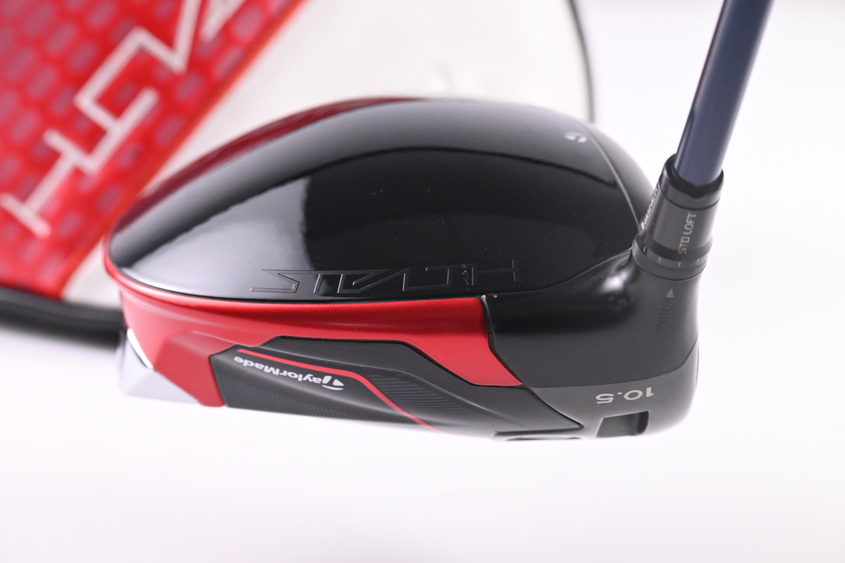 Left Hand Taylormade Stealth 2 Driver / 10.5 Degree / Regular Flex Ventus Blue 5
