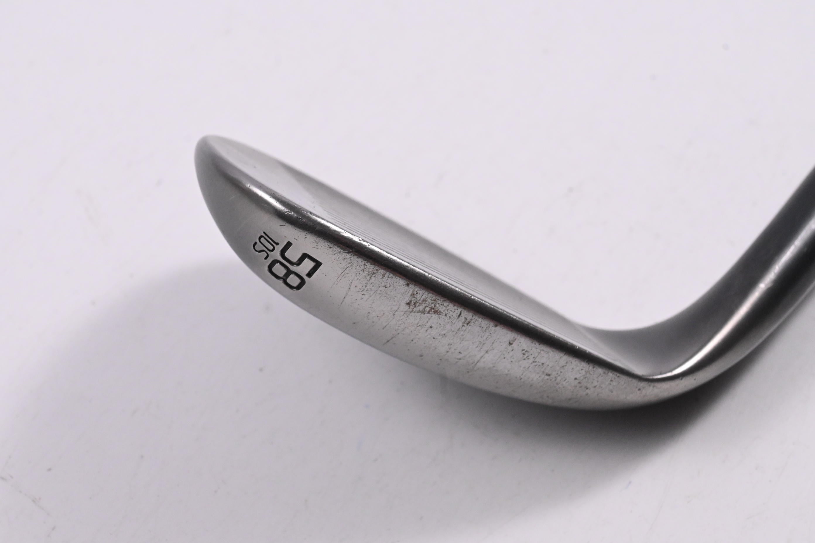 Titleist Vokey SM9 Lob Wedge / 58 Degree / Stiff Flex Dynamic Gold S300 Shaft