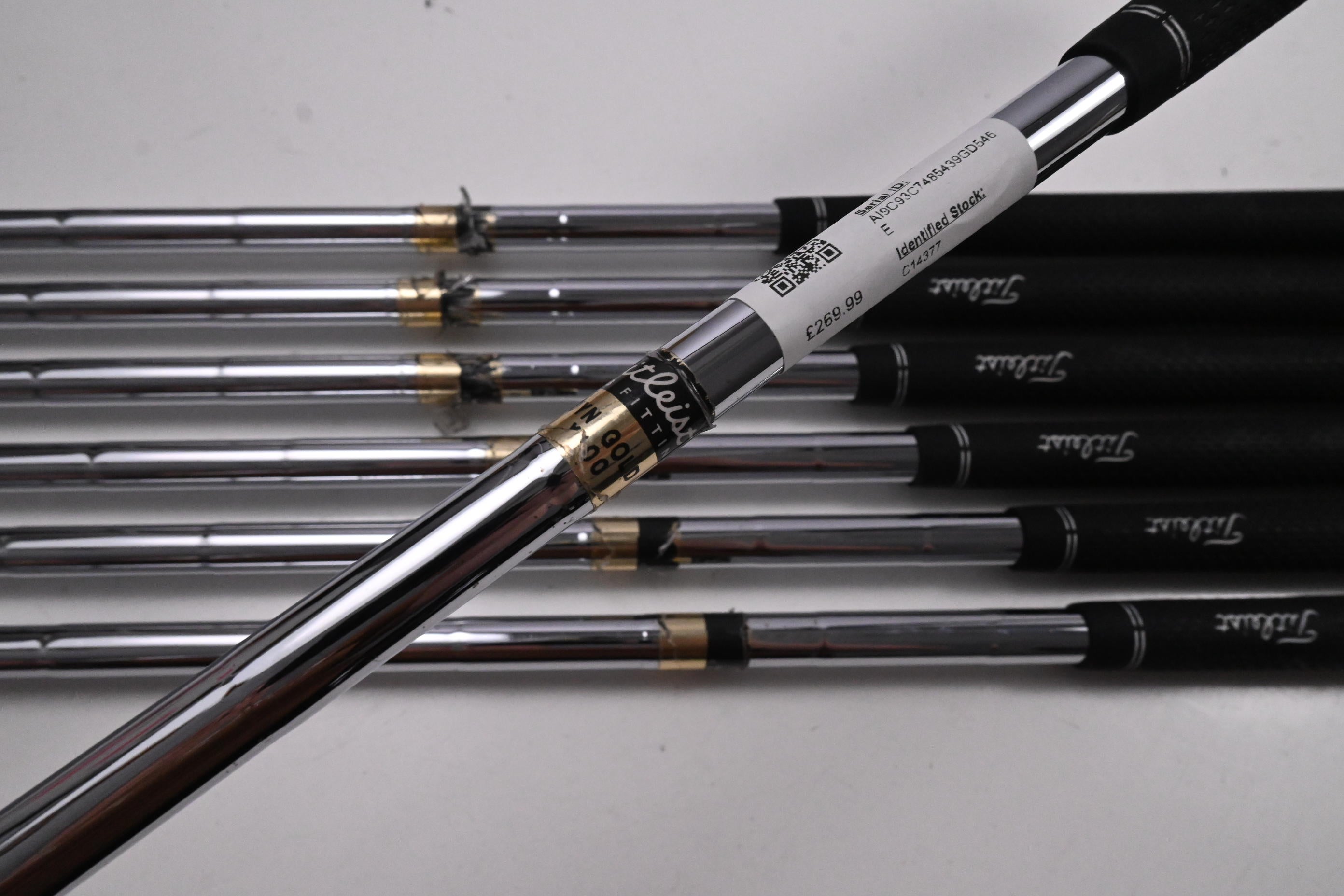 Titleist 712 AP1 Irons / 4-PW / X-Flex Dynamic Gold X100 Shafts