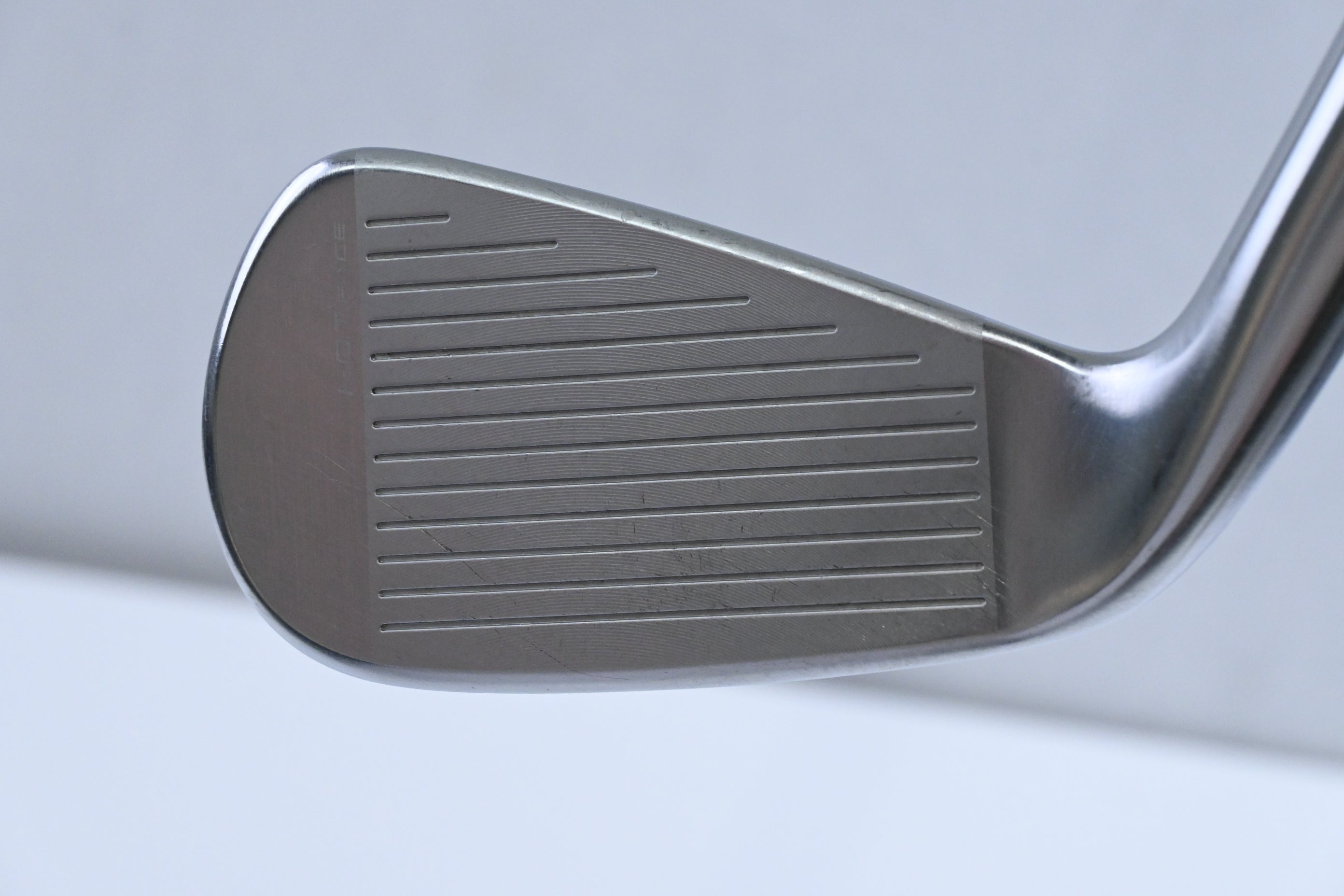 Cobra King Tec Utility #3 Iron / 19 Degree / X-Flex Dynamic Gold X100 Shaft