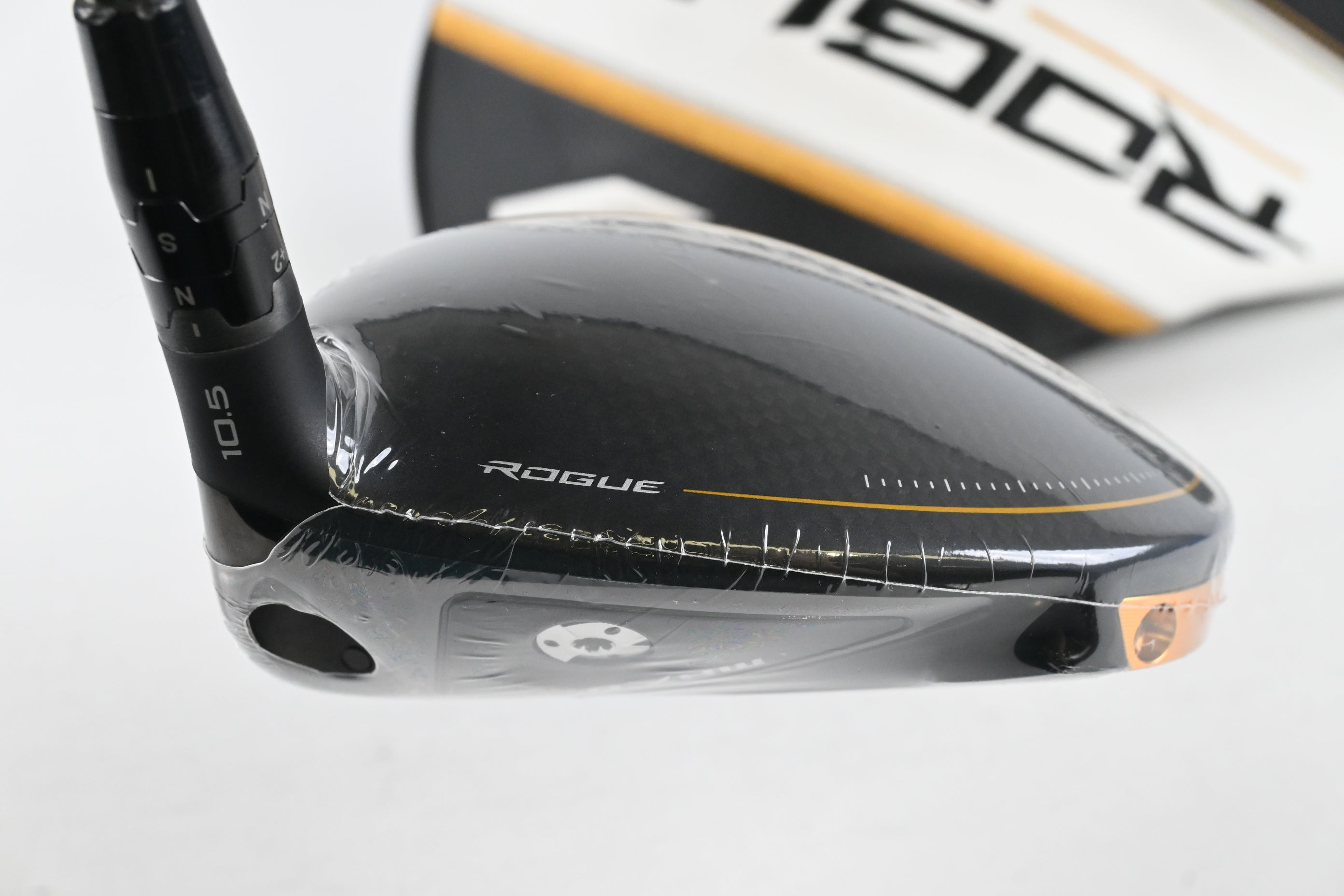 Callaway Rogue ST MAX D Driver / 10.5 Degree / Regular Flex Recoil ES 450