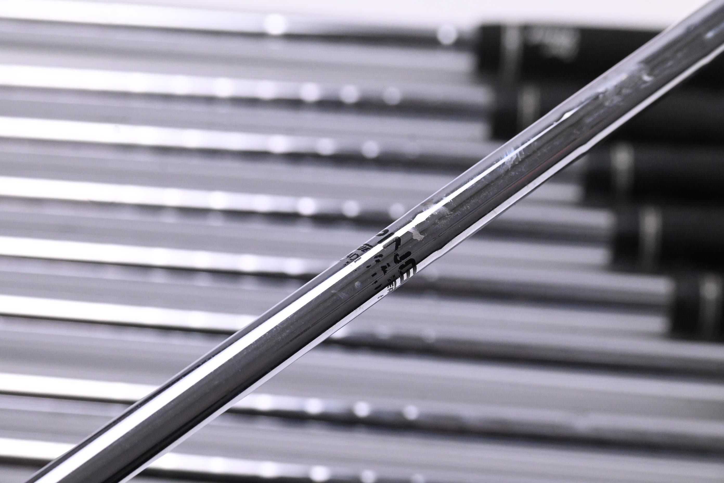 Ping i5 Irons / 3-PW+LW / Red Dot / Regular Flex Ping Shafts