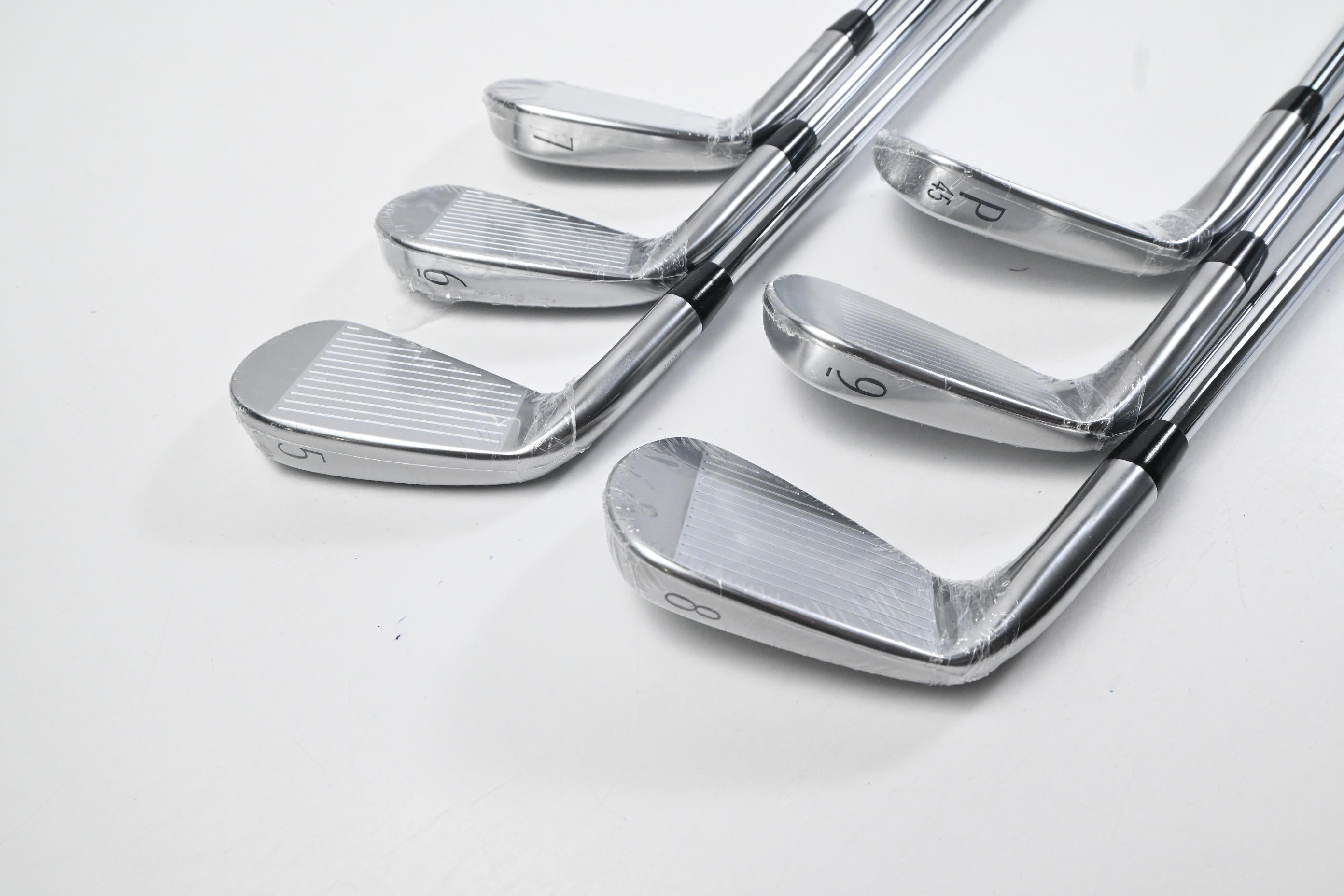 Titleist T100 2025 Irons / 5-PW / X Flex Dynamic Gold X100 Shafts