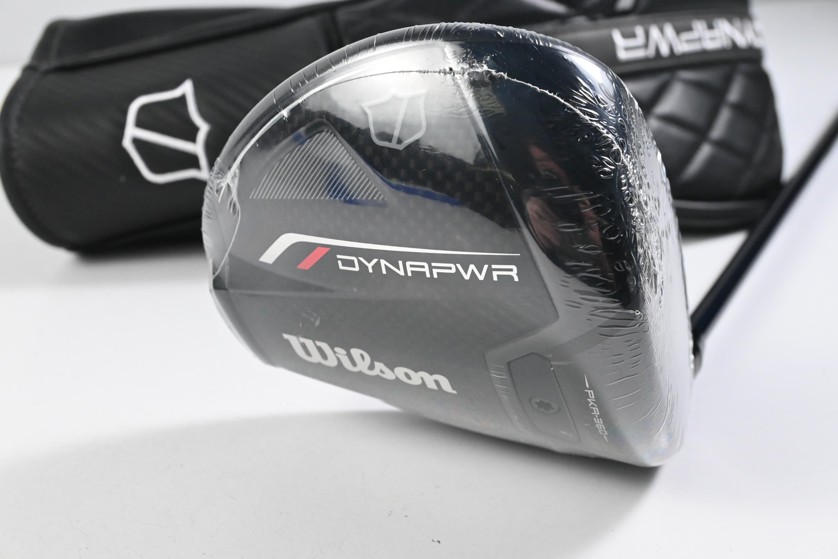 Wilson DYNAPWR 2025 Carbon Driver / 10.5 Degree / Stiff Flex Fujikura Ventus TR