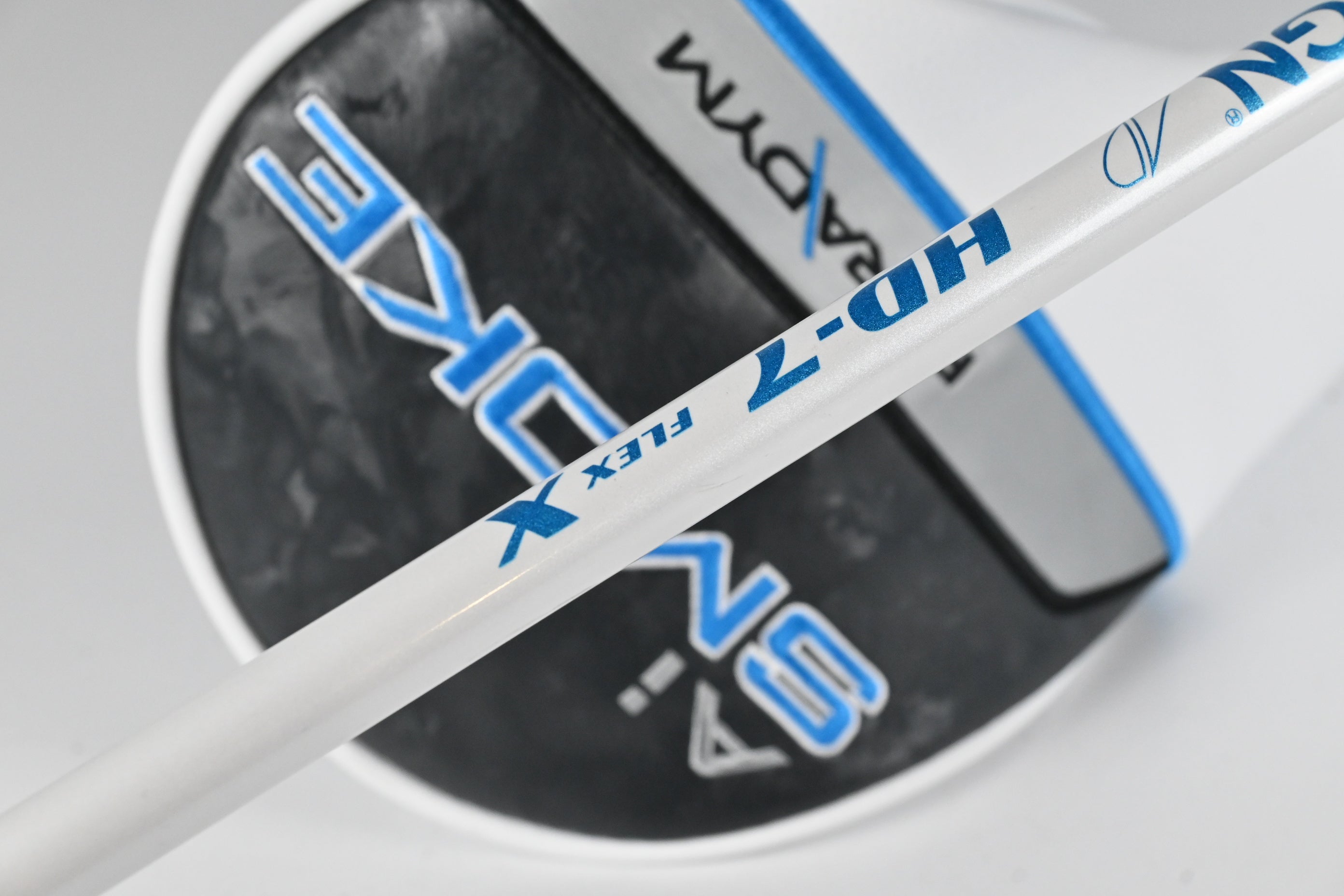 Callaway Paradym Ai Smoke Triple Diamond Driver / 10.5 Degree / X-Flex Tour AD