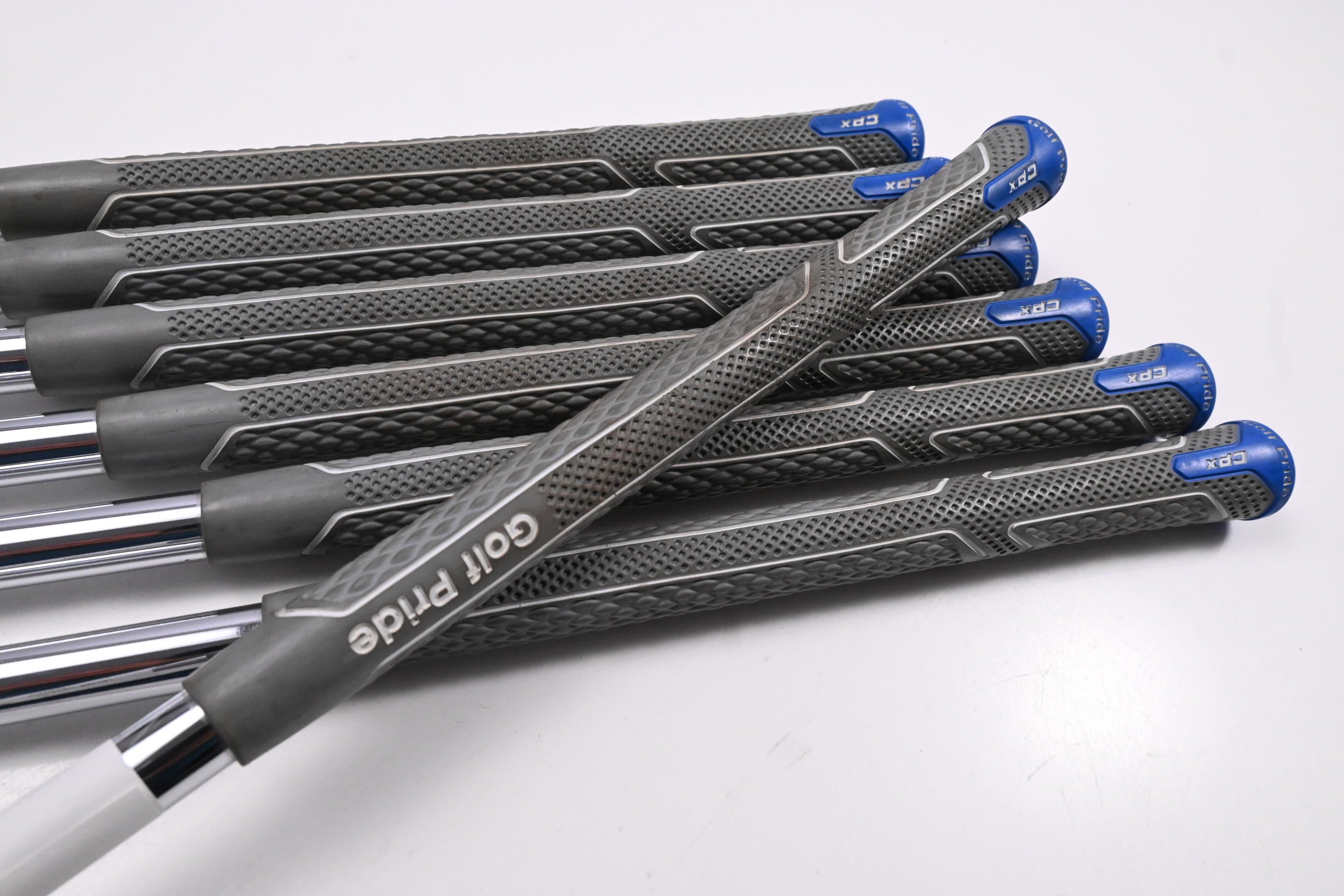 Titleist MB 620 Irons / 4-PW / Stiff Flex Project X Rifle Shafts